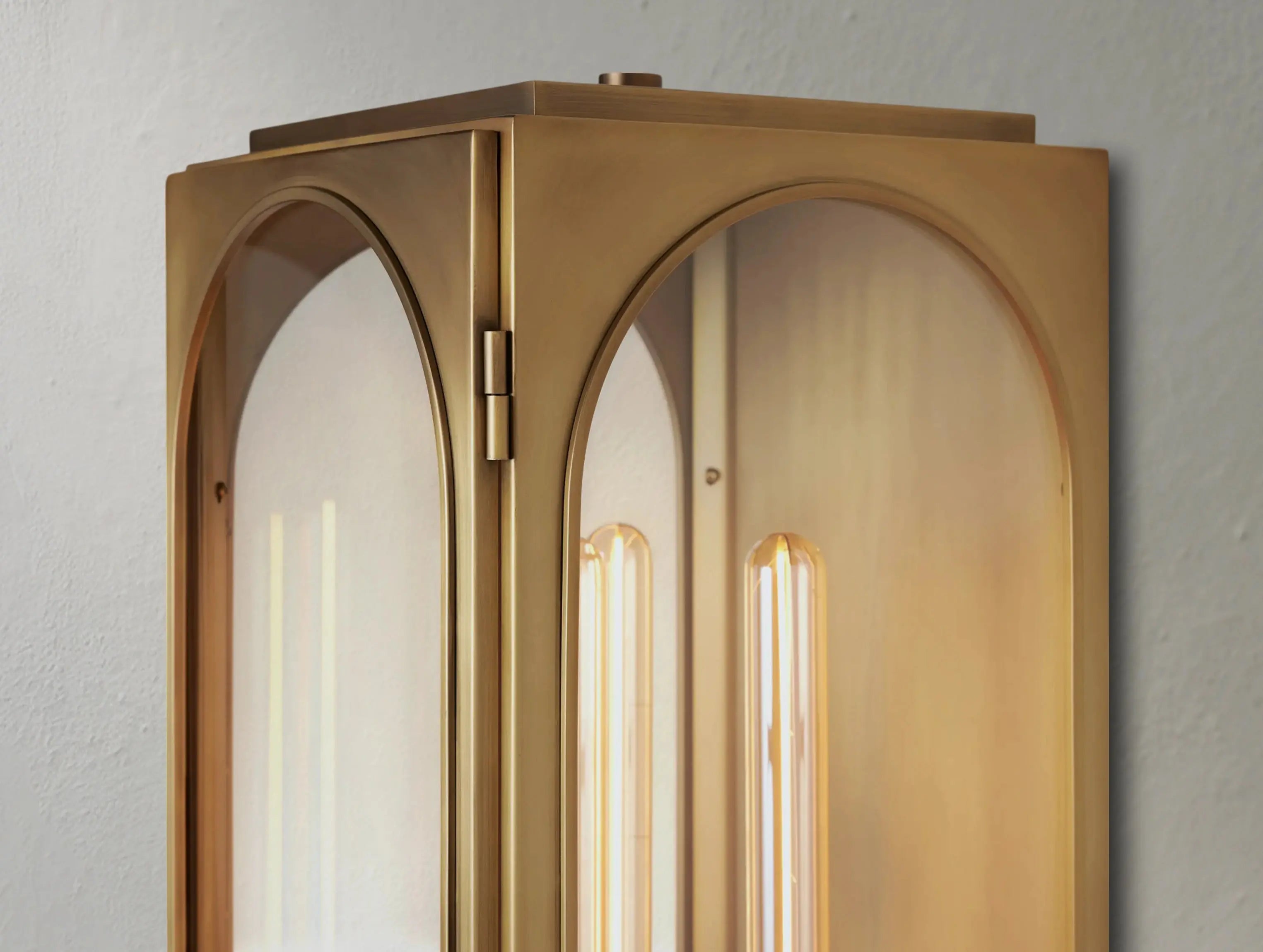 Pallor Outdoor Sconce ZELNO LIGHTING
