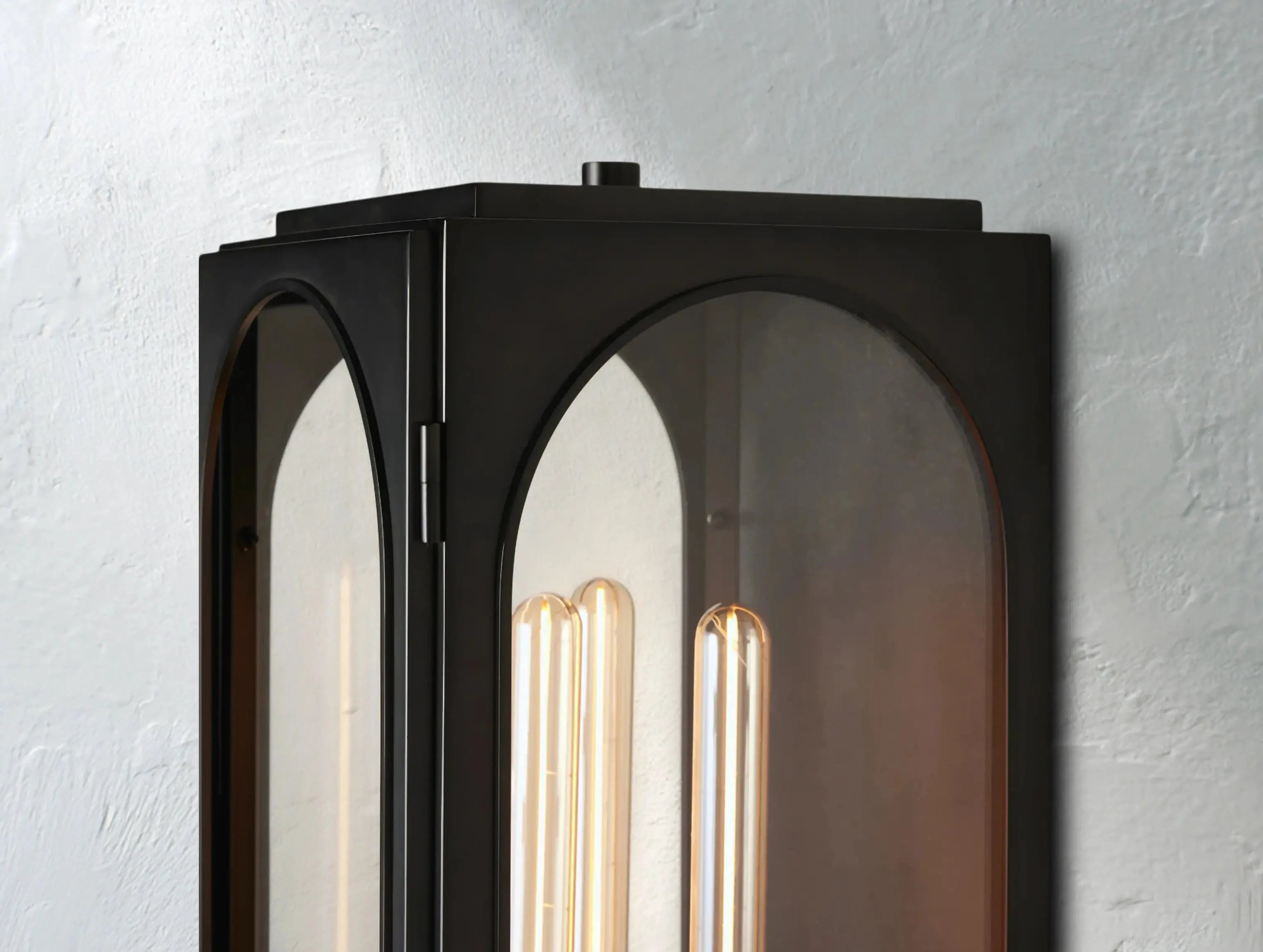 Pallor Outdoor Sconce ZELNO LIGHTING