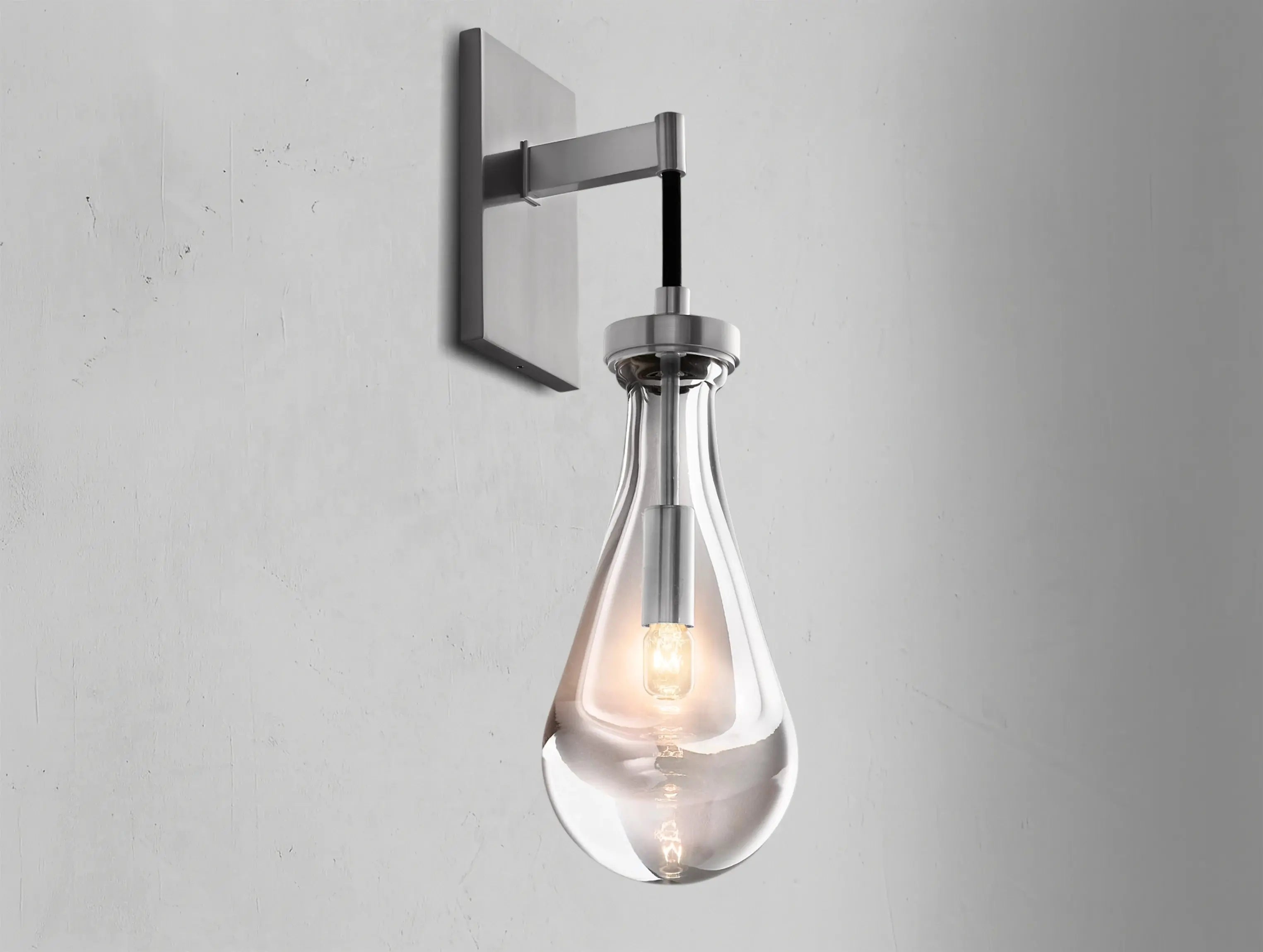 Rainfall Sconce ZELNO LIGHTING