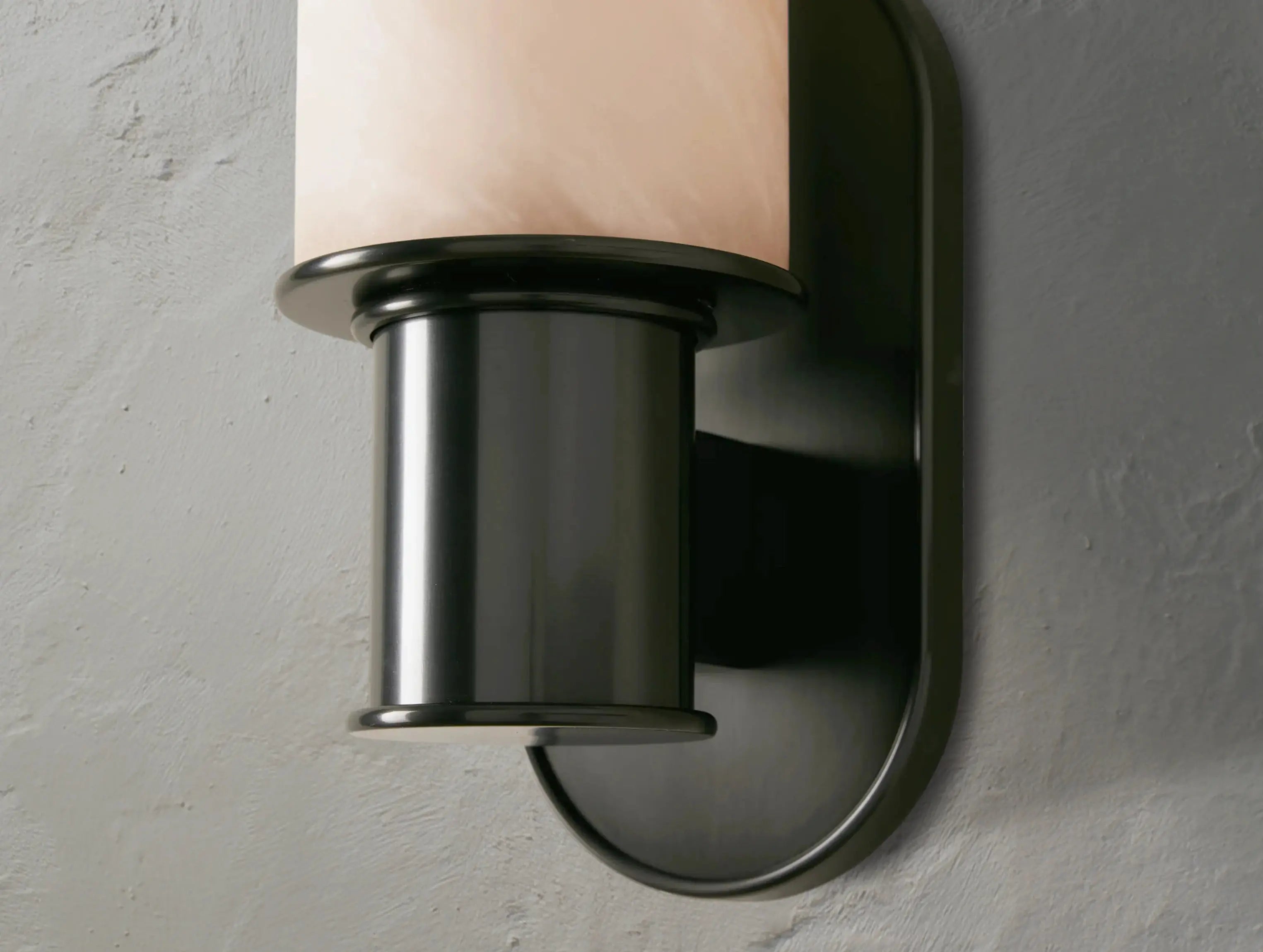 Horlin Sconce in Alabaster ZELNO LIGHTING
