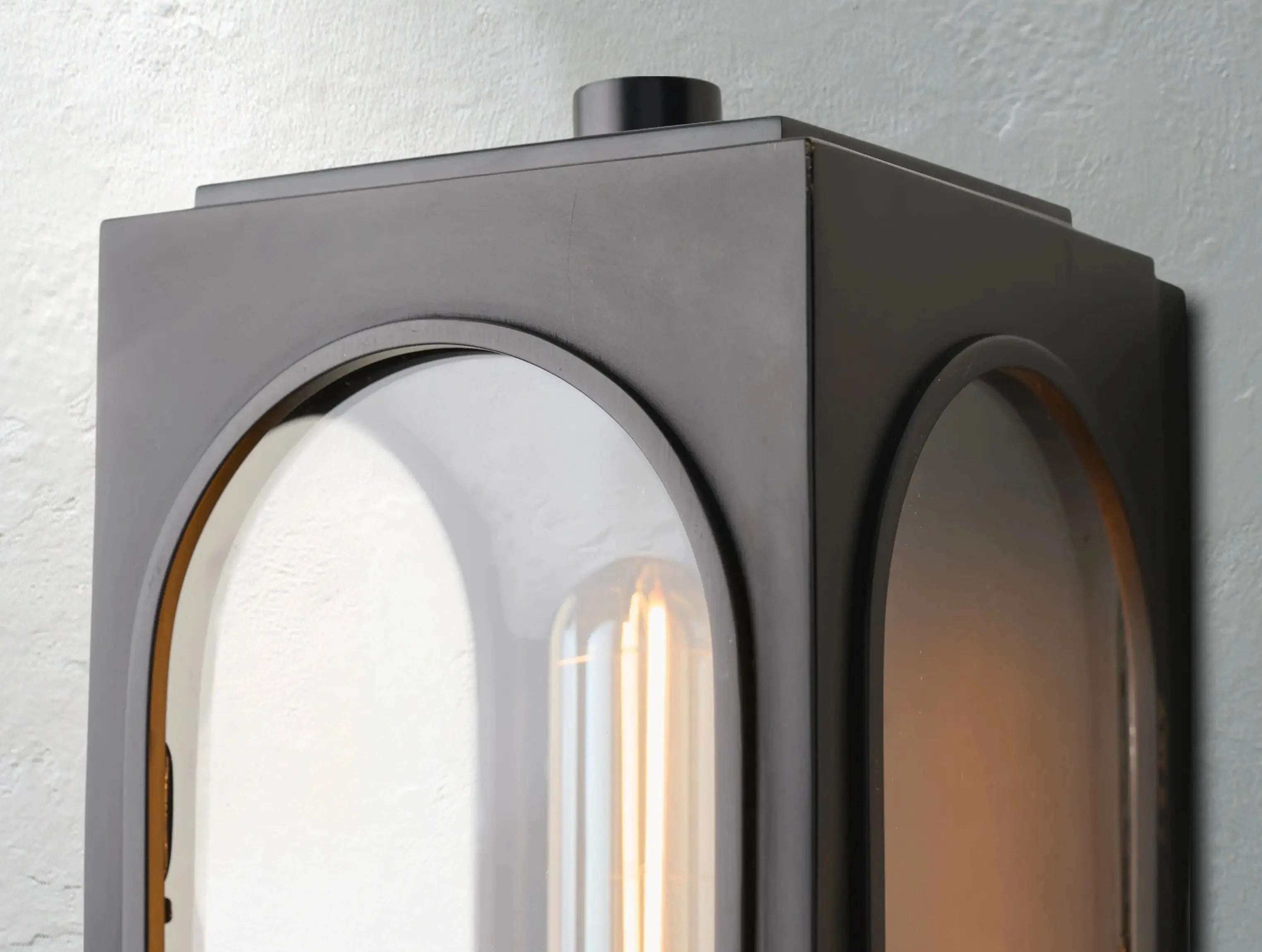 Pallor Outdoor Sconce ZELNO LIGHTING