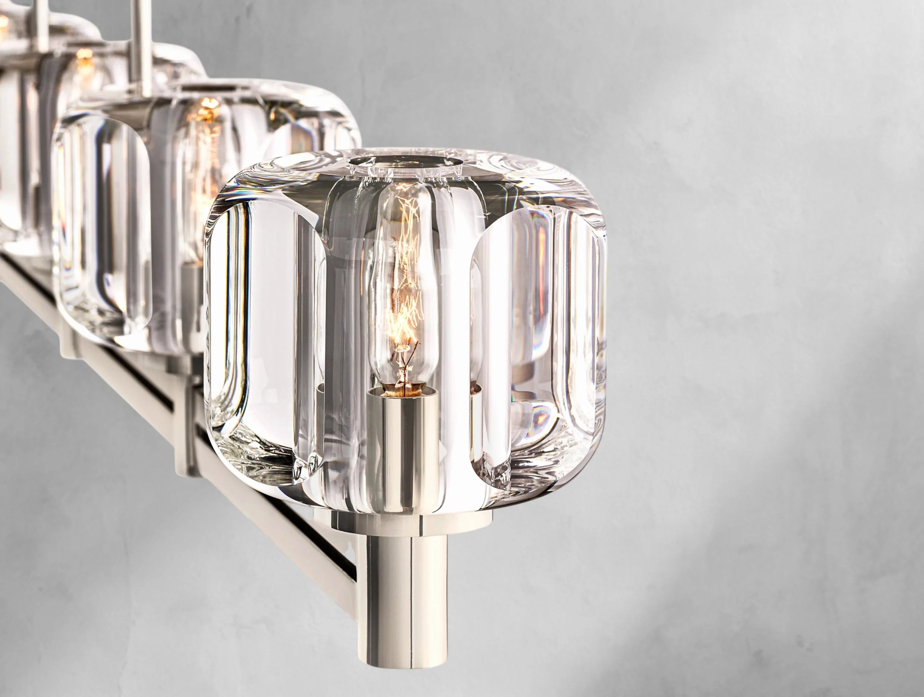 Demanette Linear Chandelier ZELNO LIGHTING