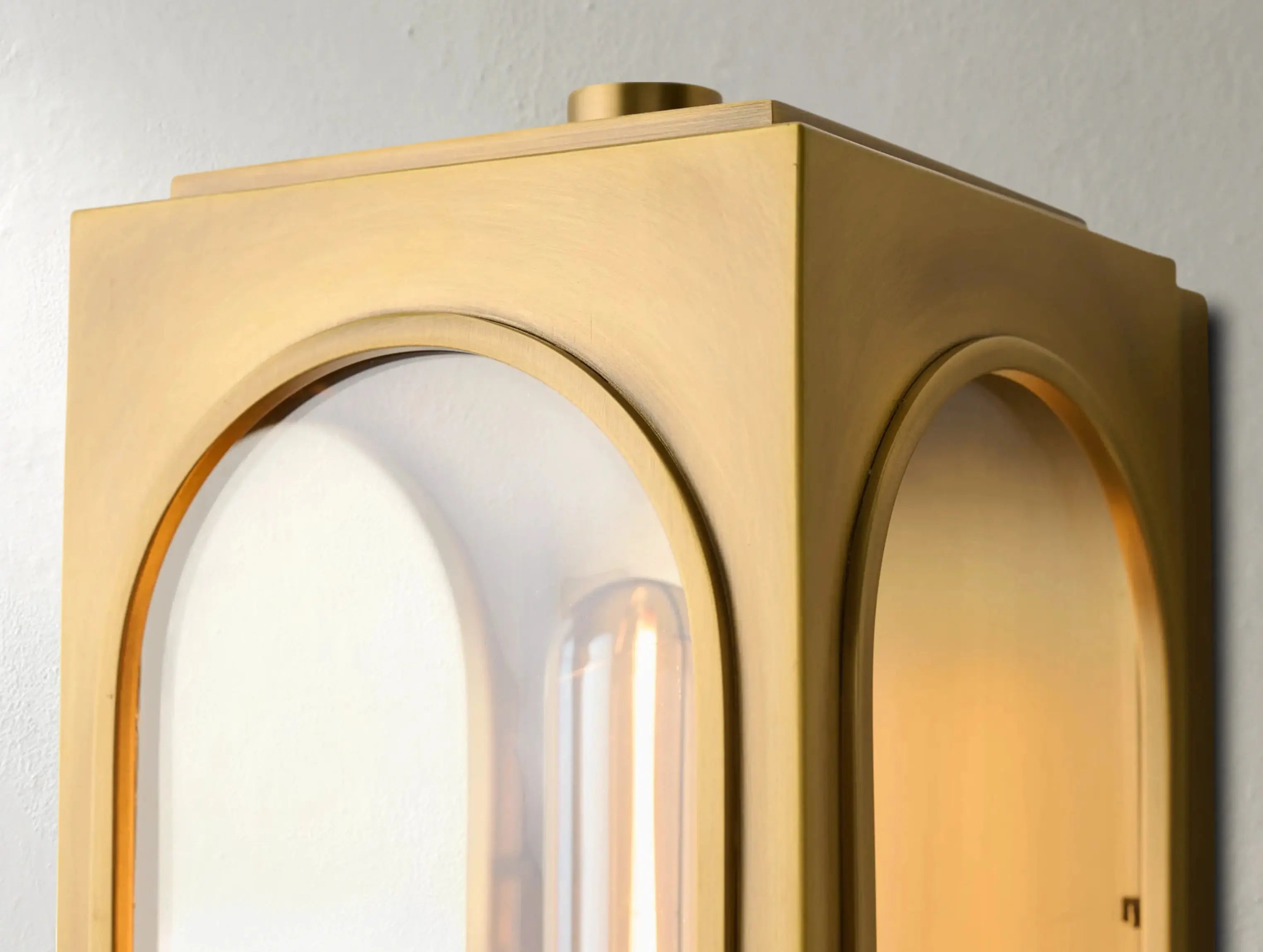 Pallor Outdoor Sconce ZELNO LIGHTING