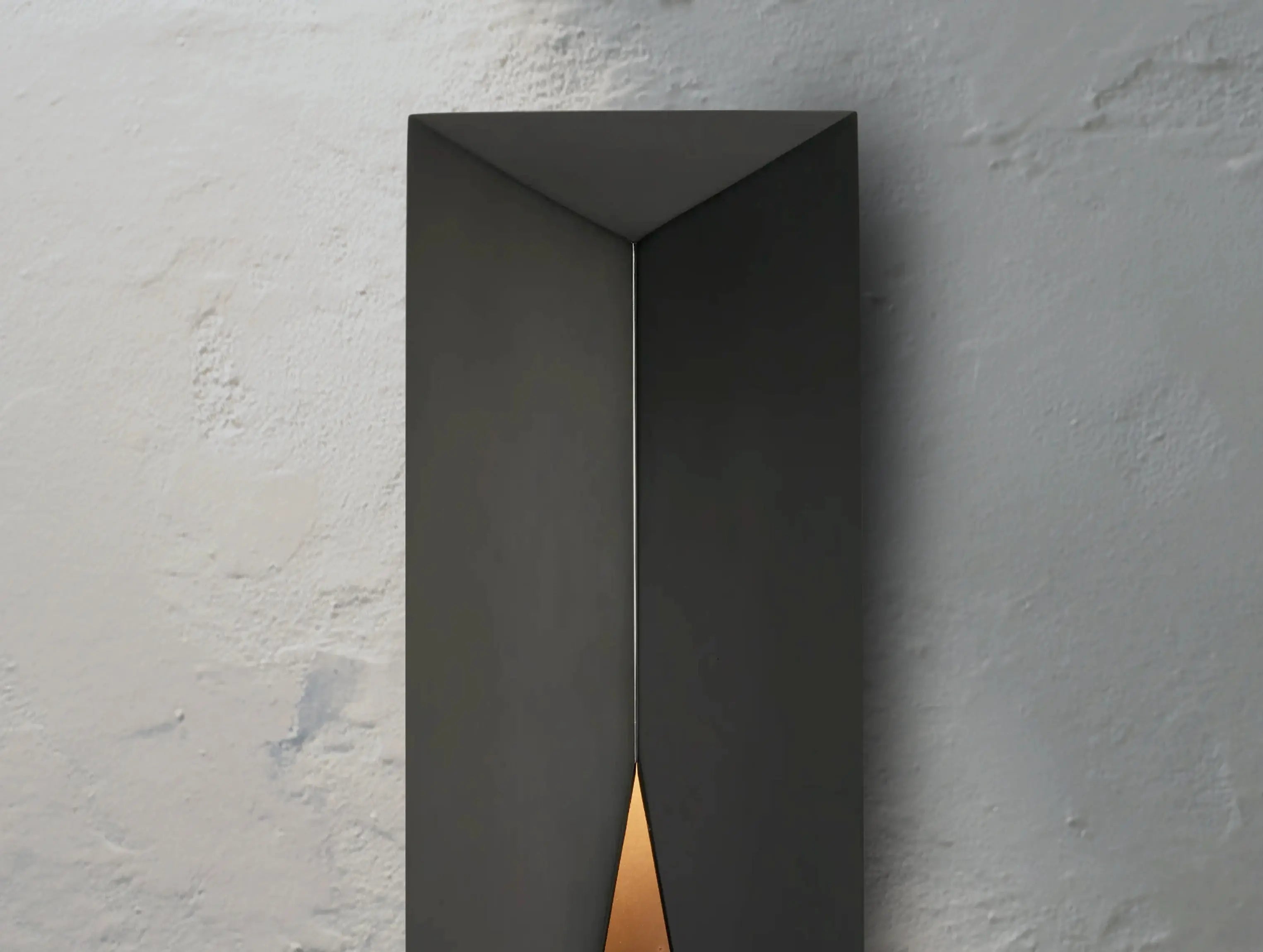 Davin Outdoor Sconce ZELNO LIGHTING