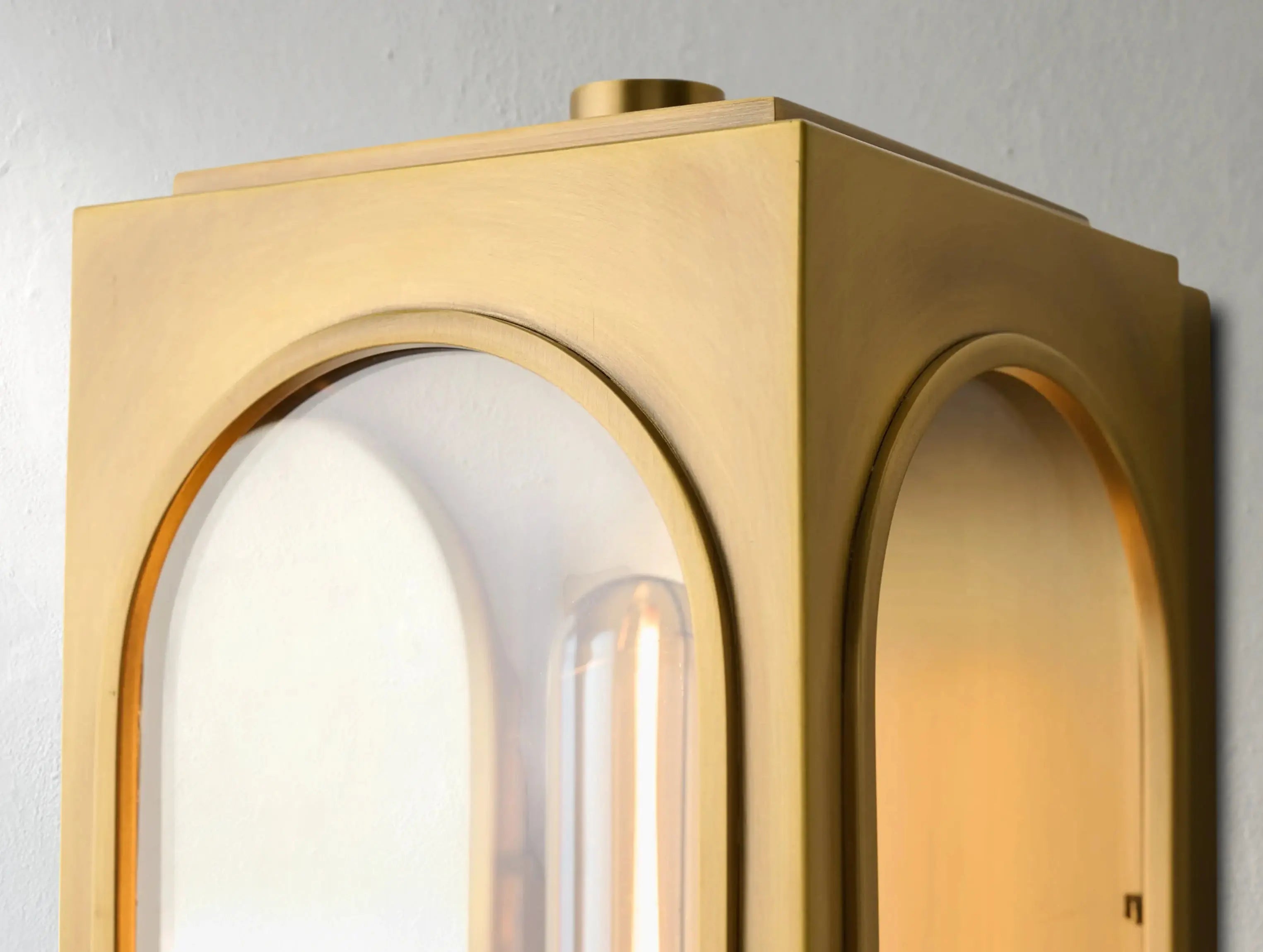 Pallor Outdoor Sconce ZELNO LIGHTING