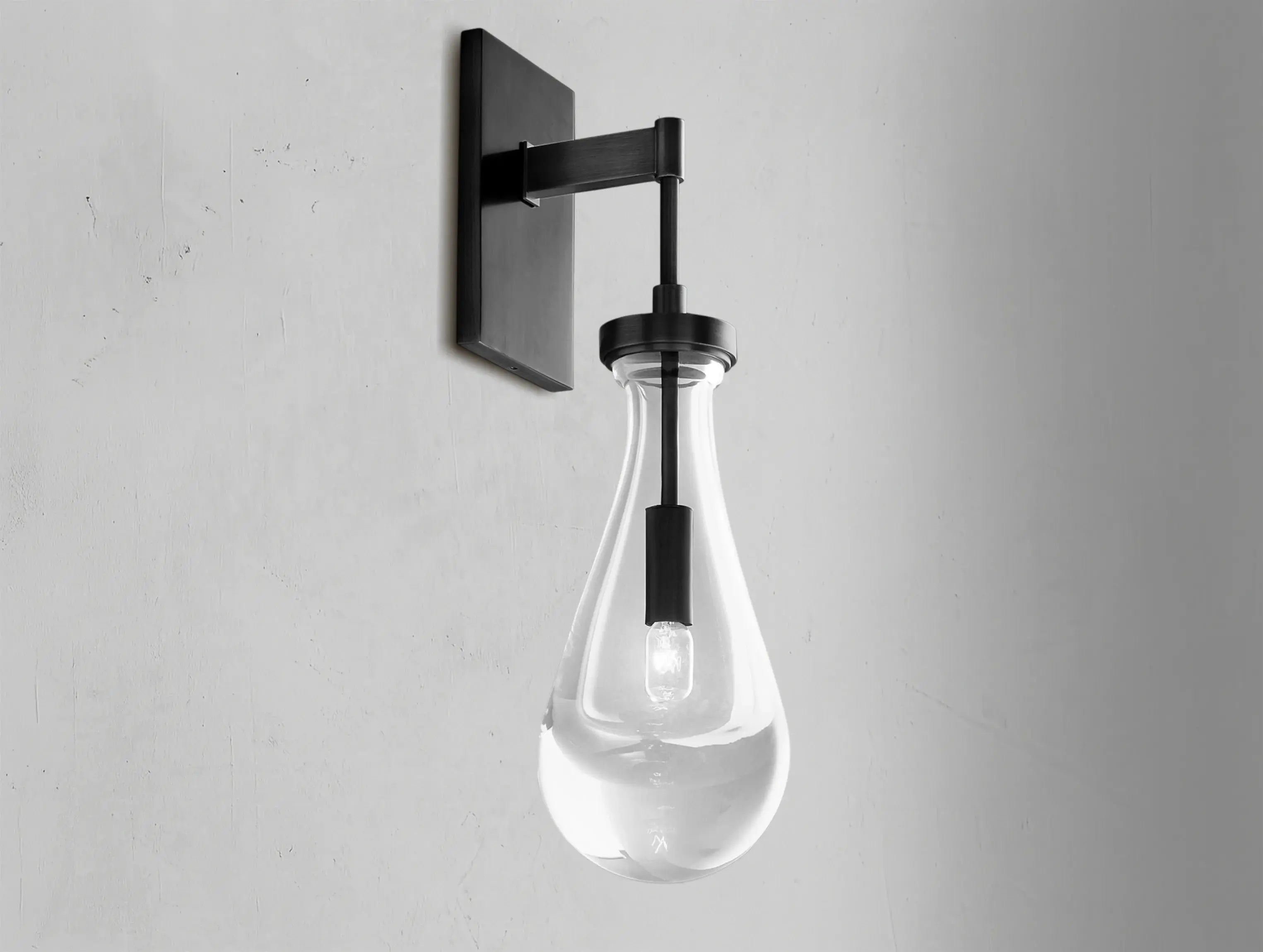 Rainfall Outdoor Sconce ZELNO LIGHTING