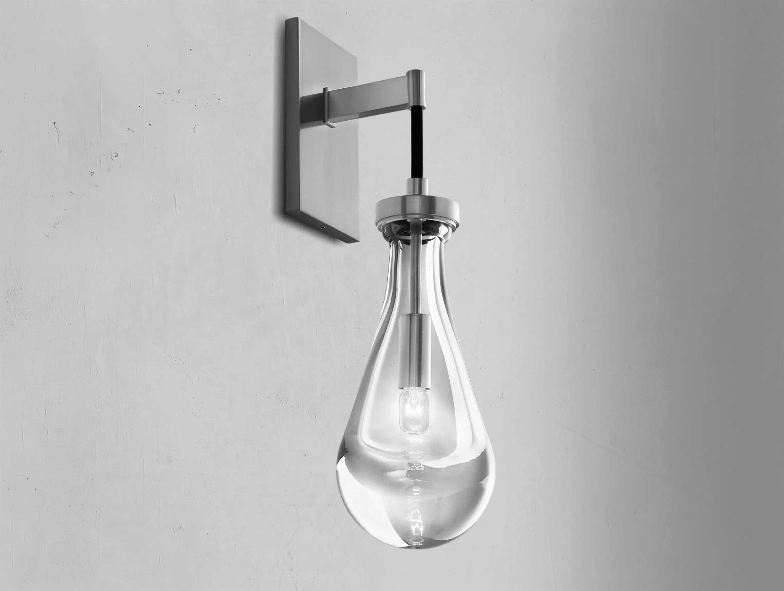 Rainfall Sconce ZELNO LIGHTING