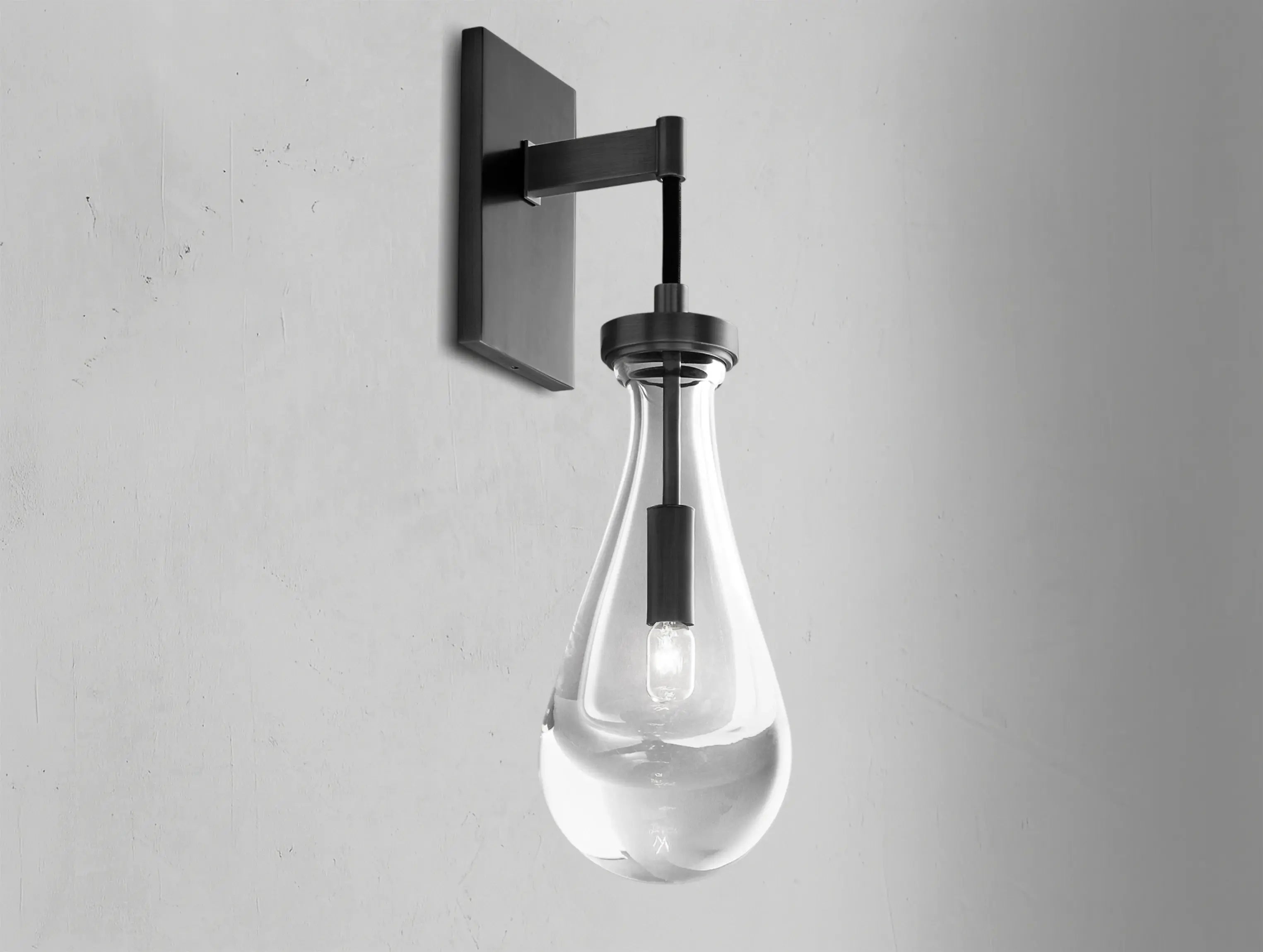 Rainfall Sconce ZELNO LIGHTING
