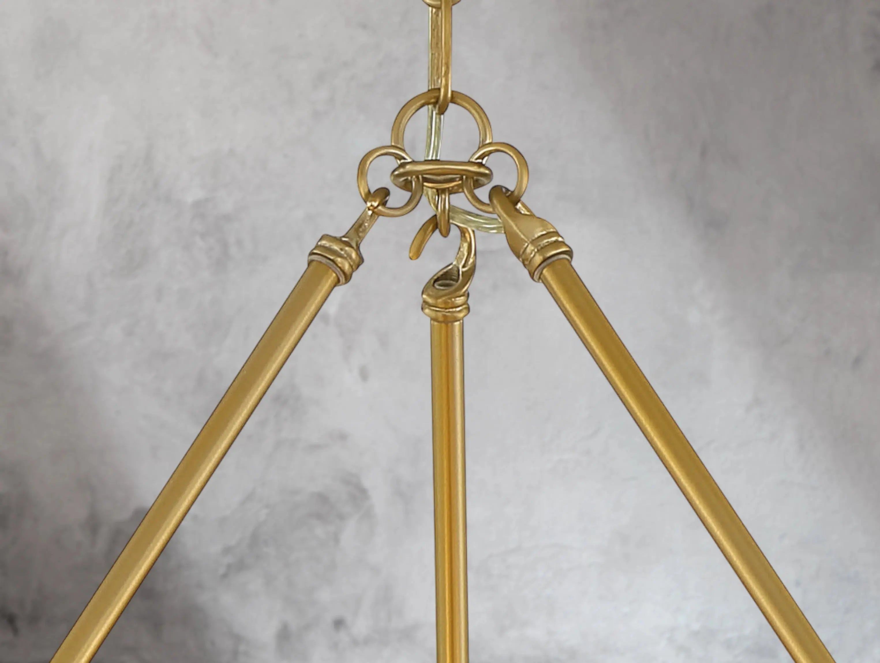 Scolid Chandelier ZELNO LIGHTING