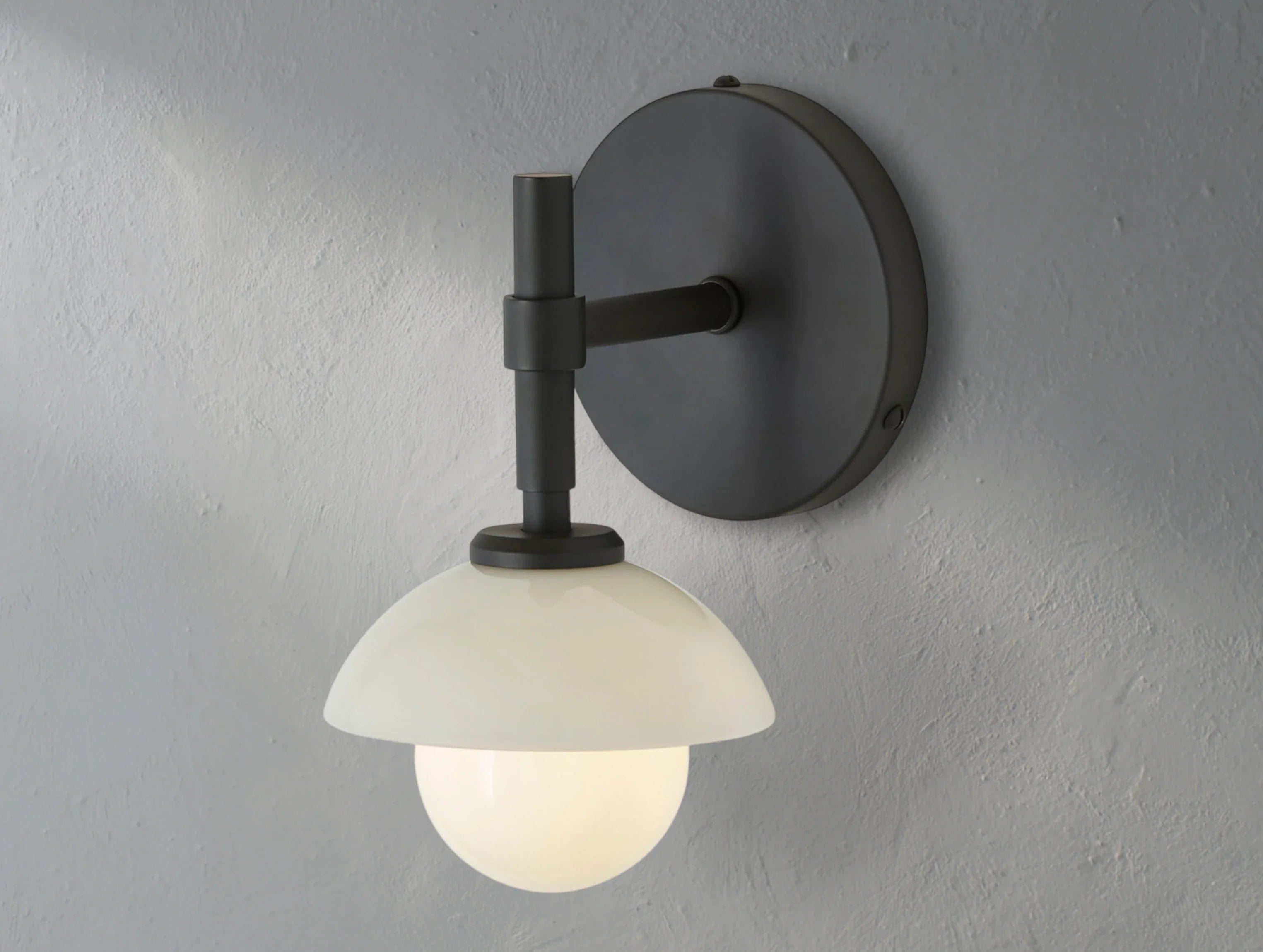 Greensh Sconce - ZELNO LIGHTING