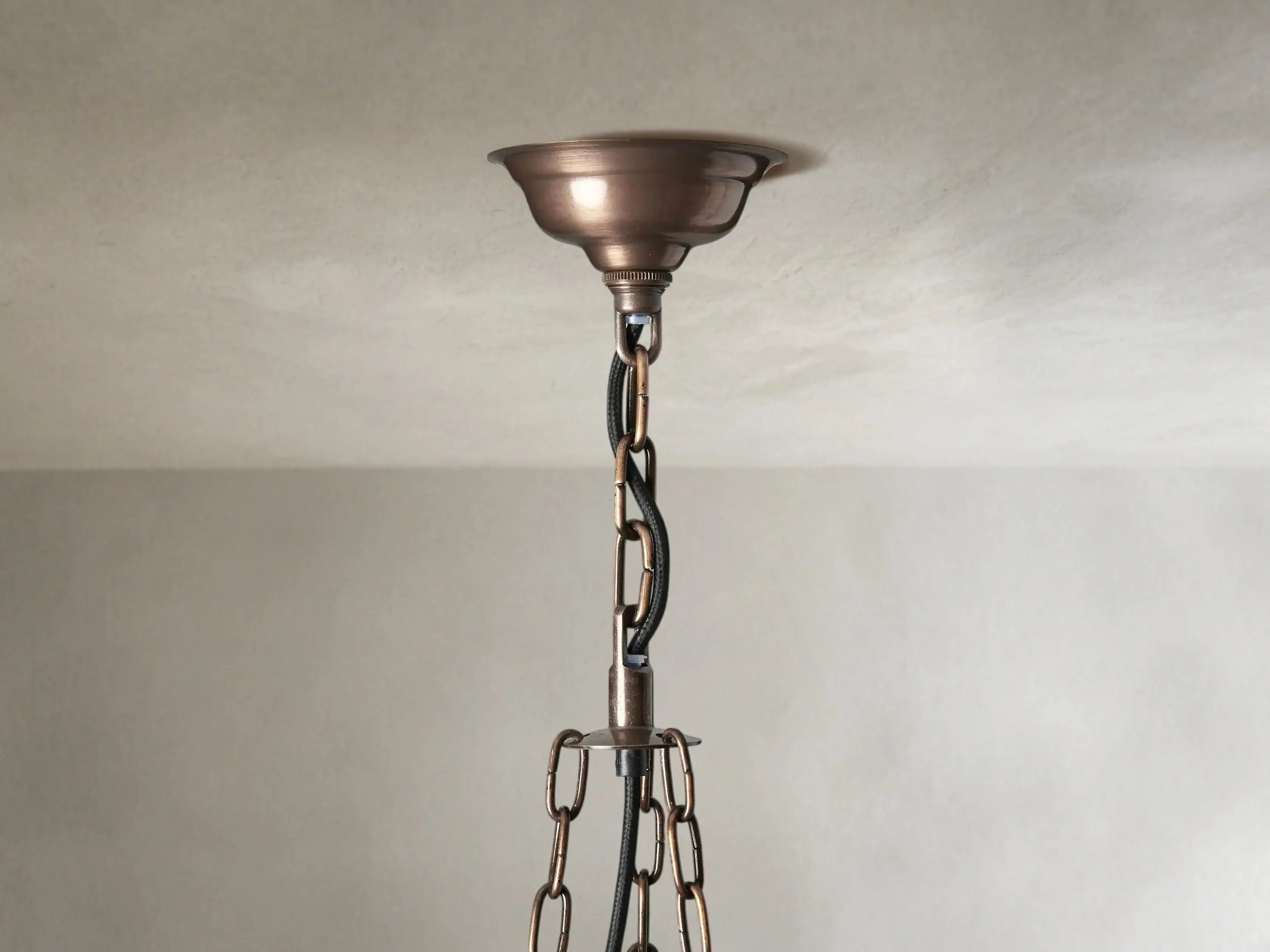 Loila Round Chandelier ZELNO LIGHTING