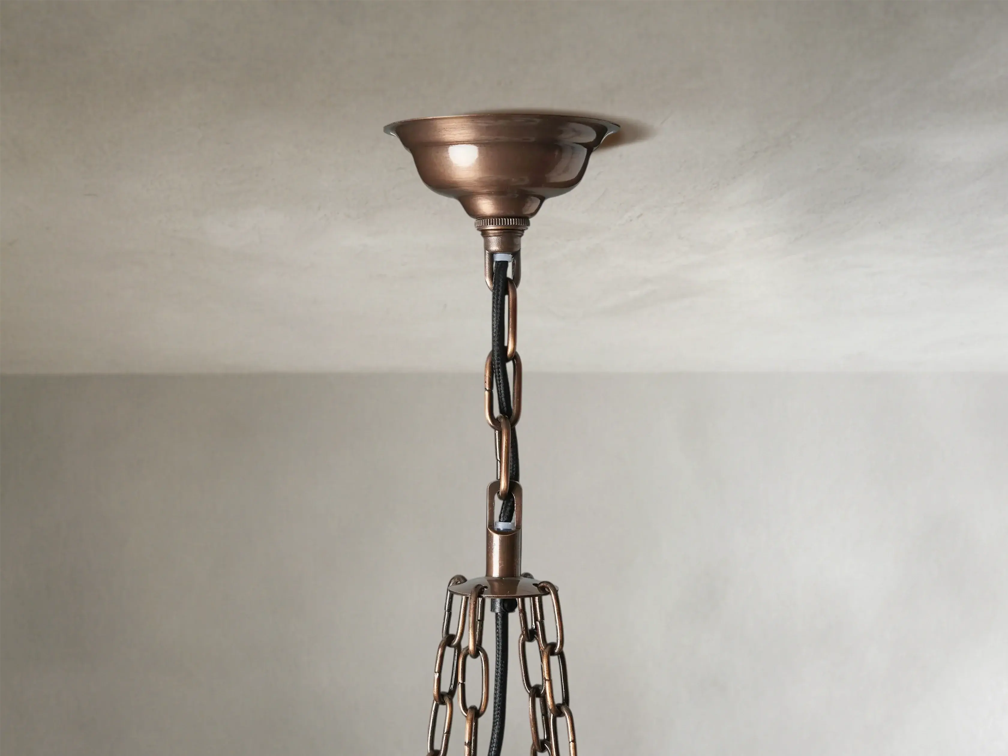 Loila Round Chandelier ZELNO LIGHTING