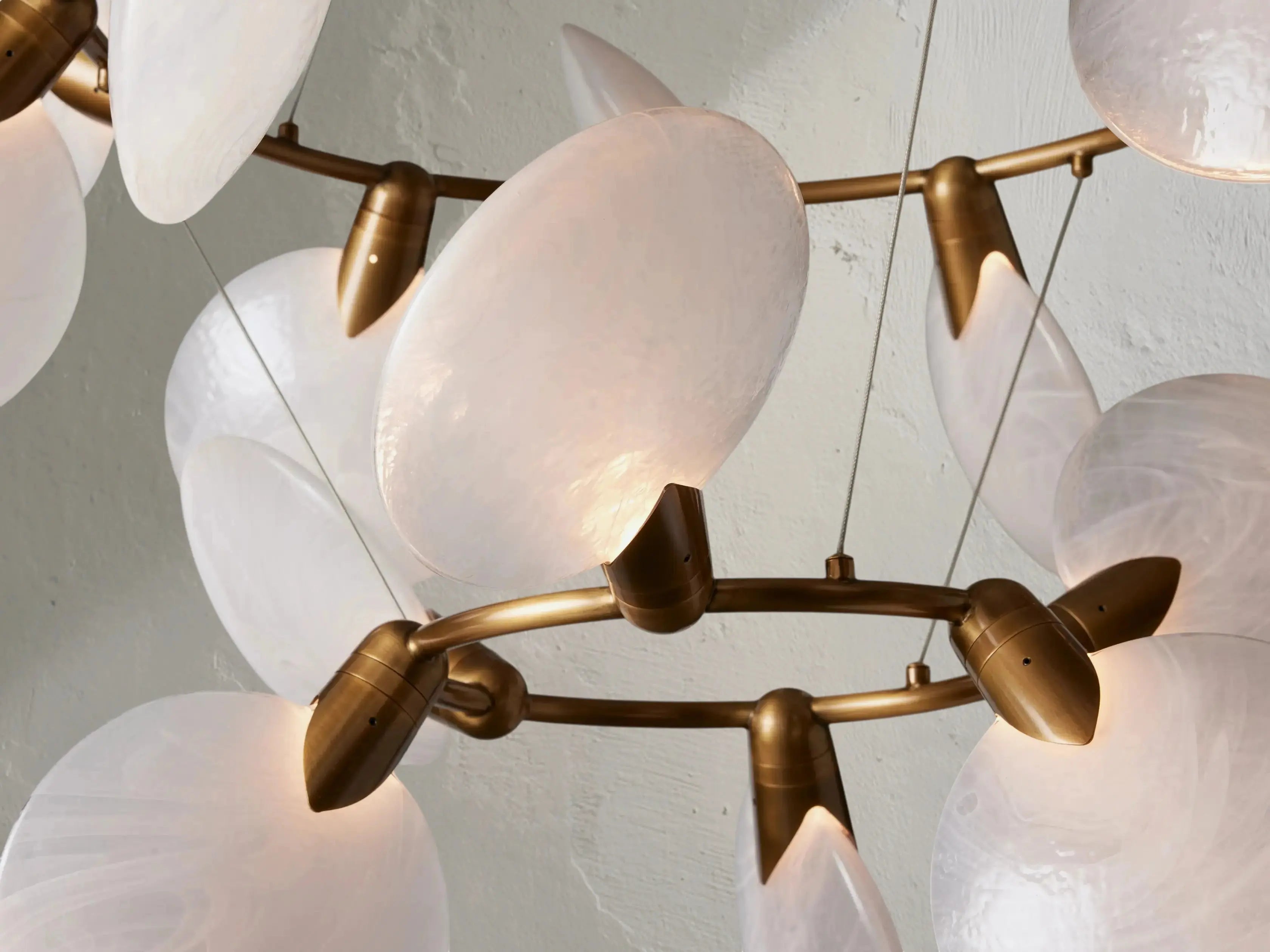 Lylan Chandelier ZELNO LIGHTING