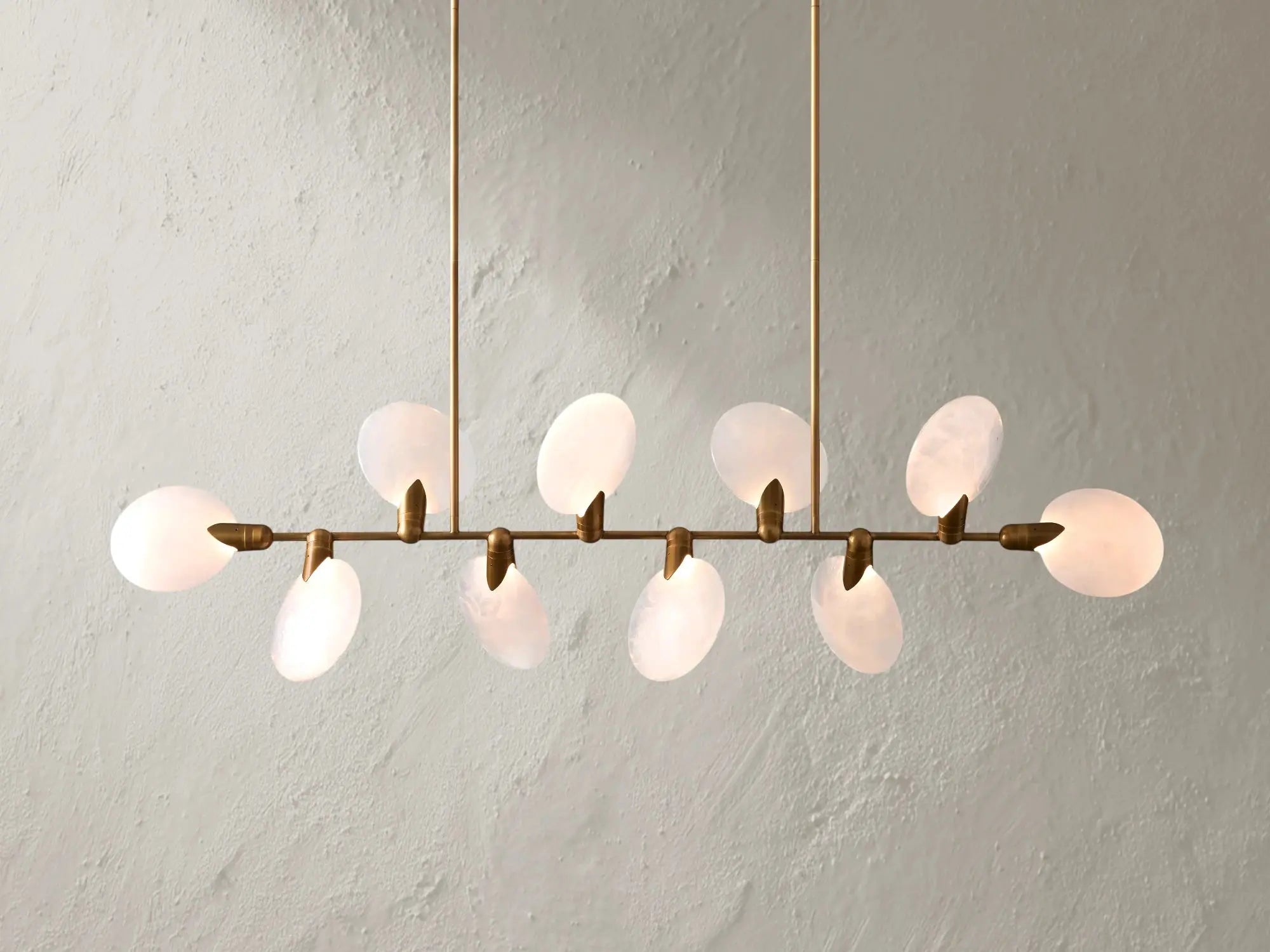 Lylan Linear Chandelier ZELNO LIGHTING