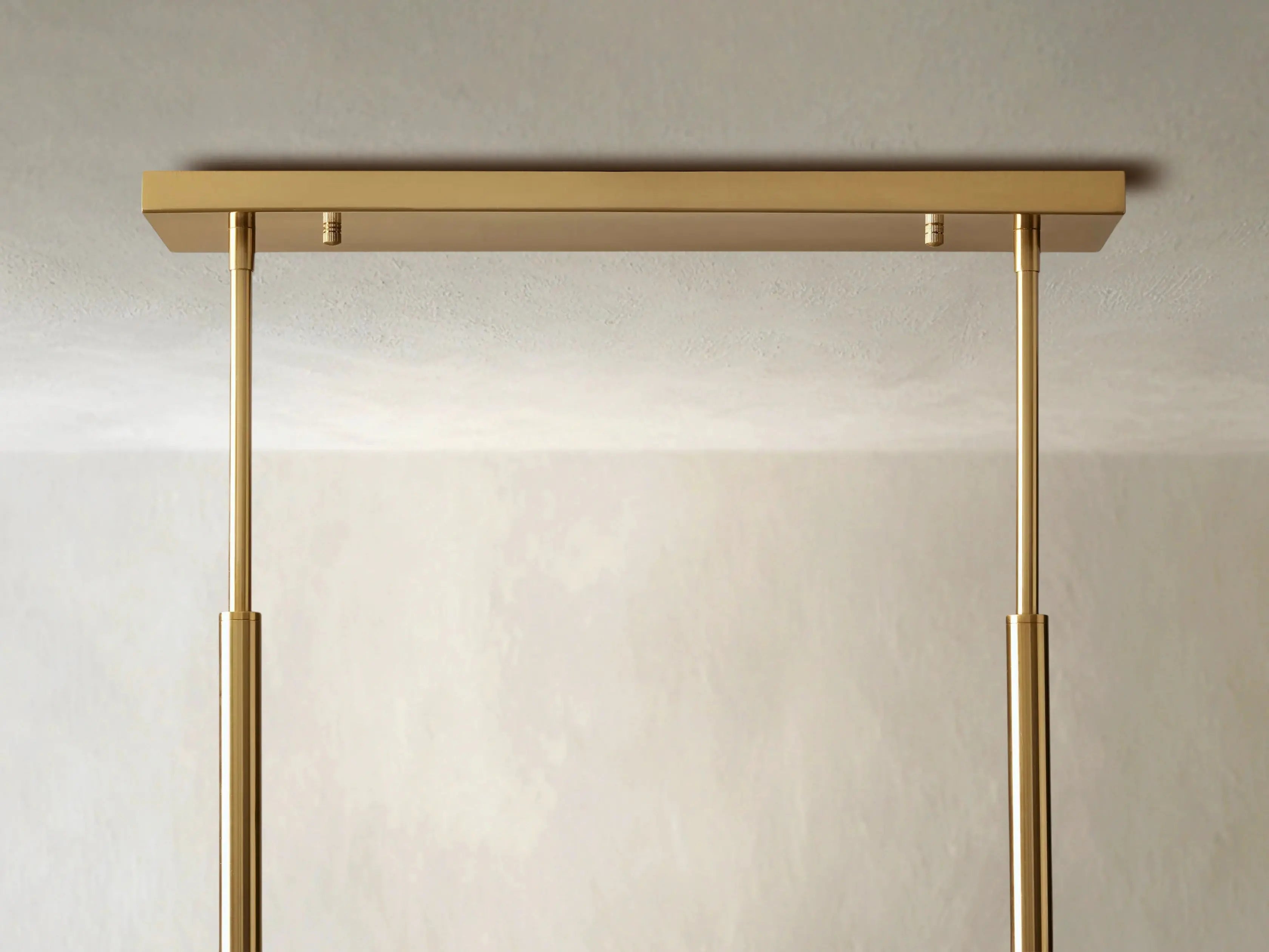 Scott Linear Chandelier ZELNO LIGHTING
