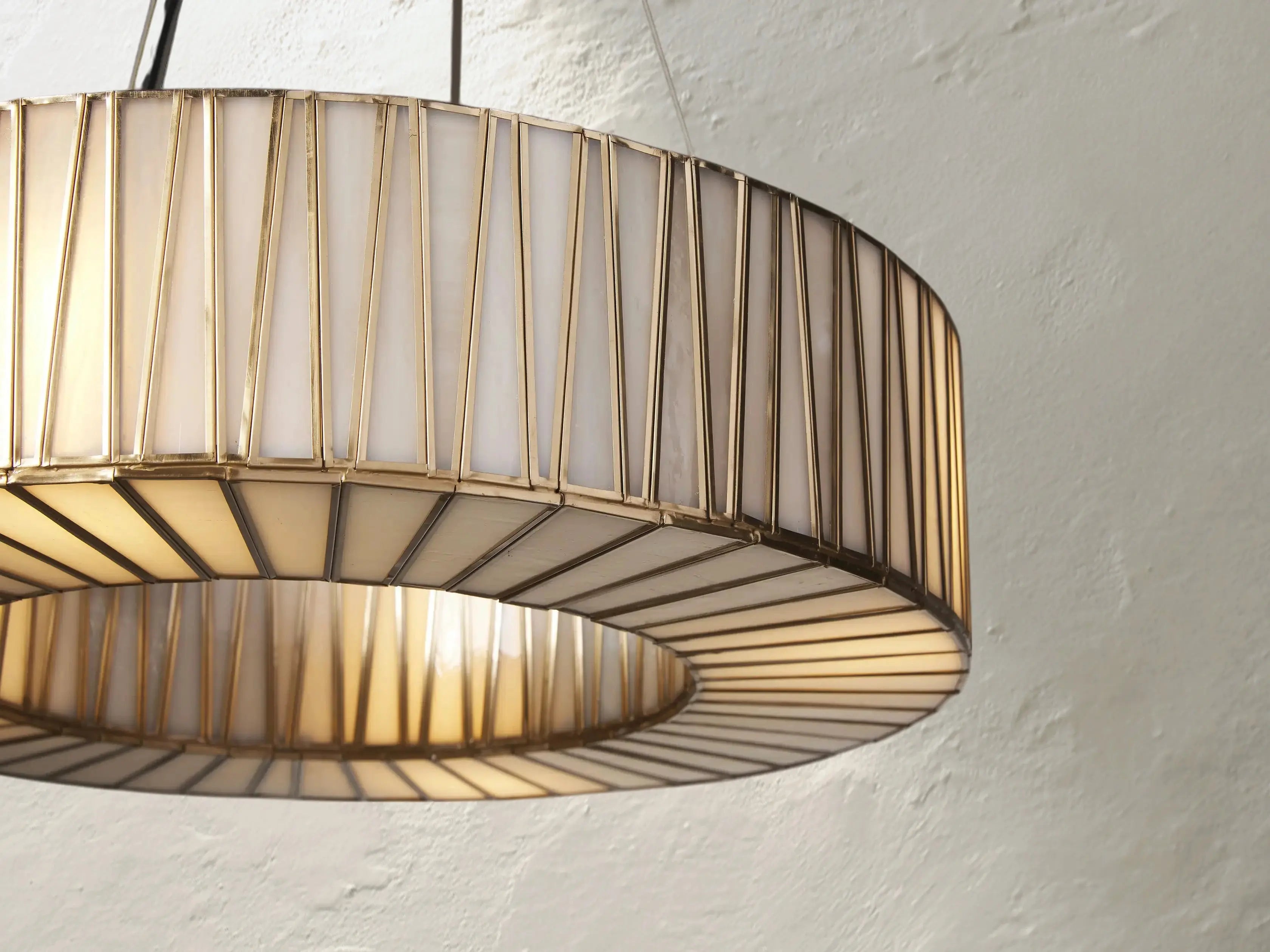 Junet Round Chandelier ZELNO LIGHTING