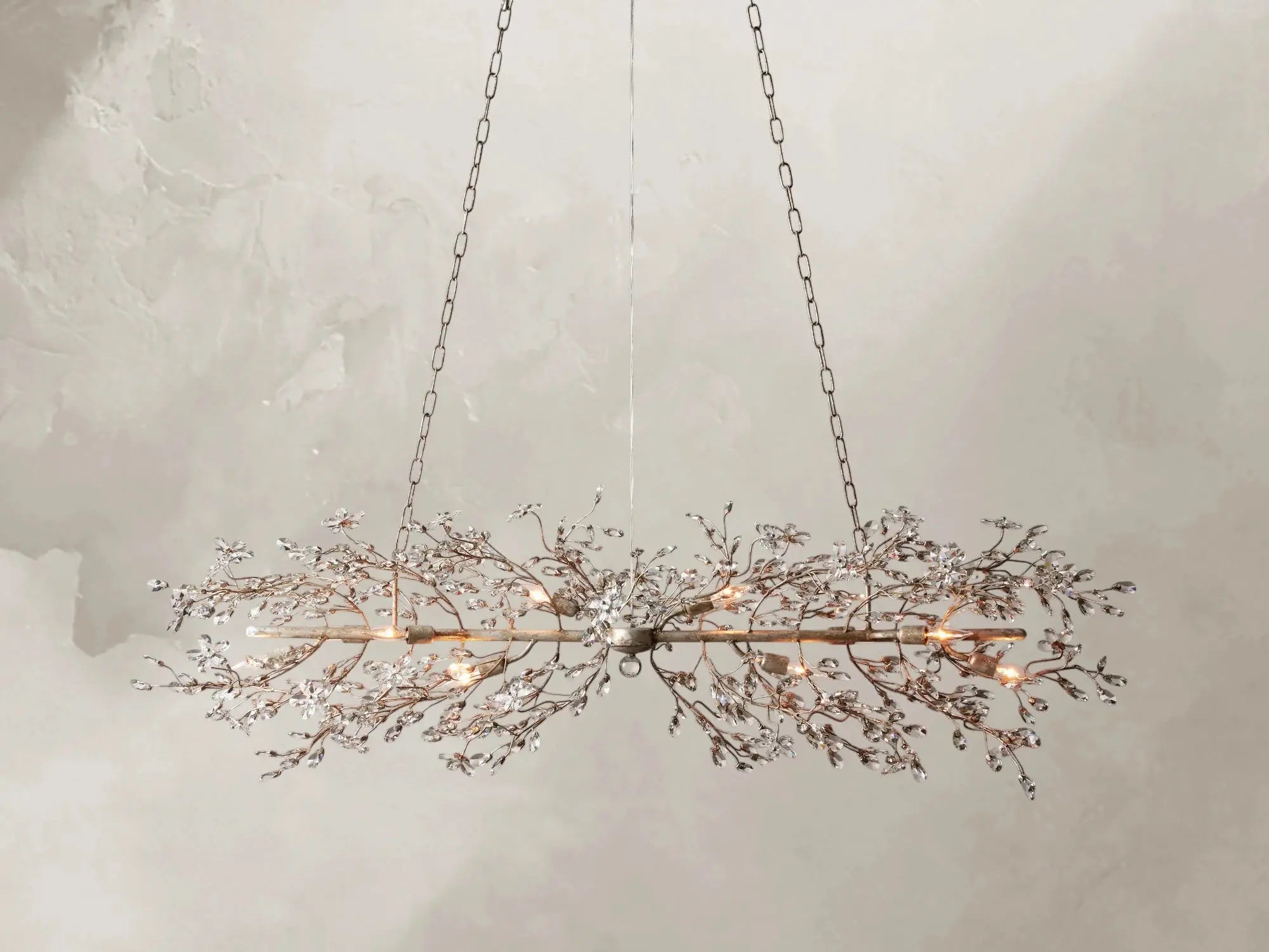 Fiona Linear Chandelier ZELNO LIGHTING