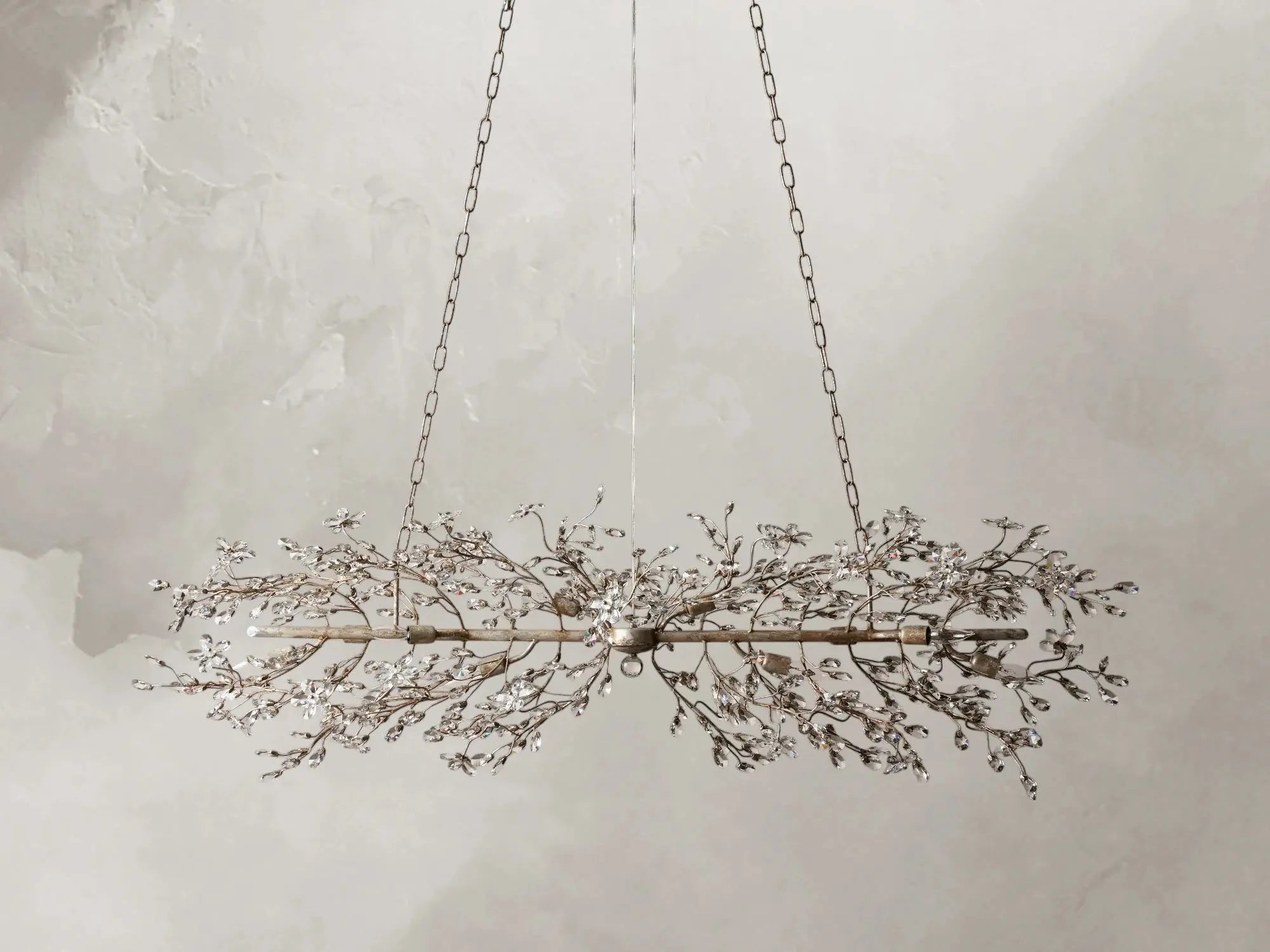 Fiona Linear Chandelier ZELNO LIGHTING