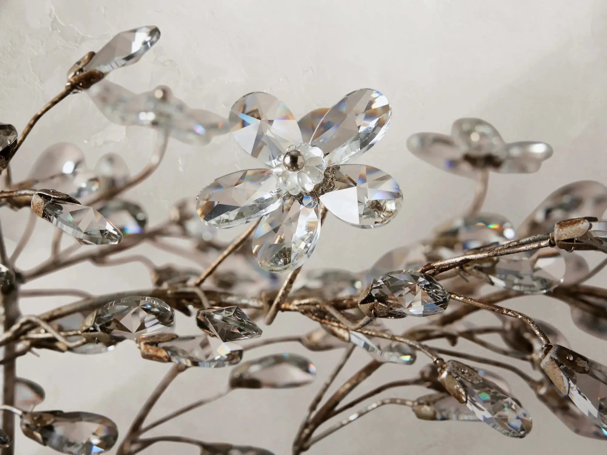 Fiona Linear Chandelier ZELNO LIGHTING