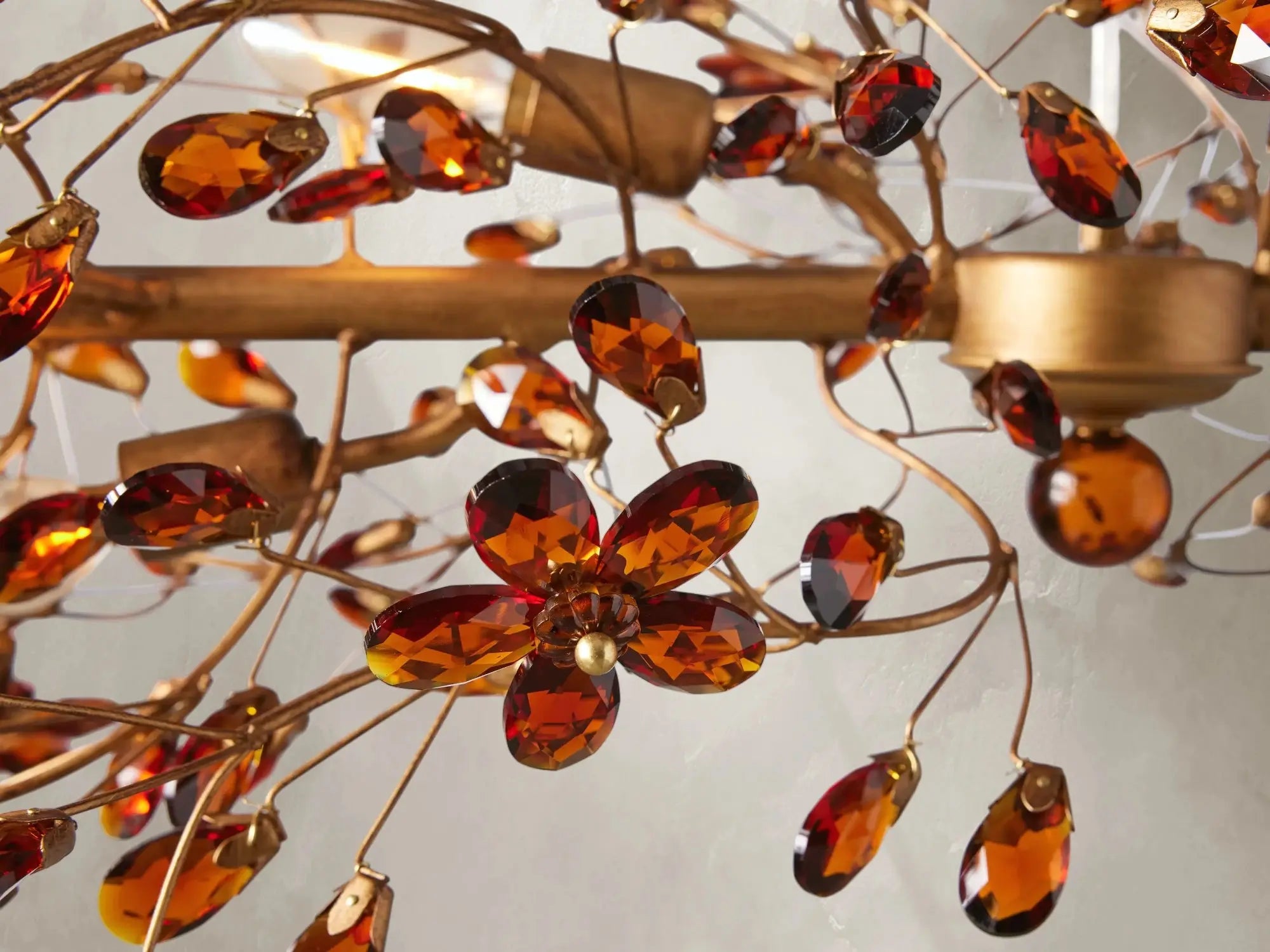 Fiona Linear Chandelier ZELNO LIGHTING
