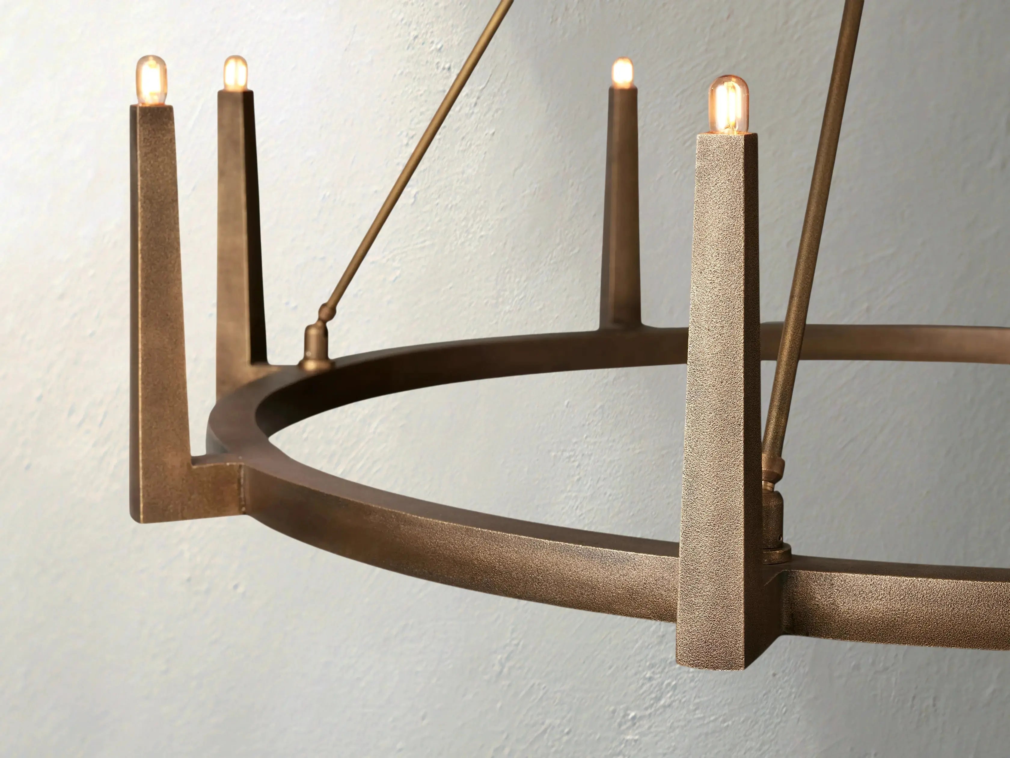 Voorn Round Chandelier ZELNO LIGHTING