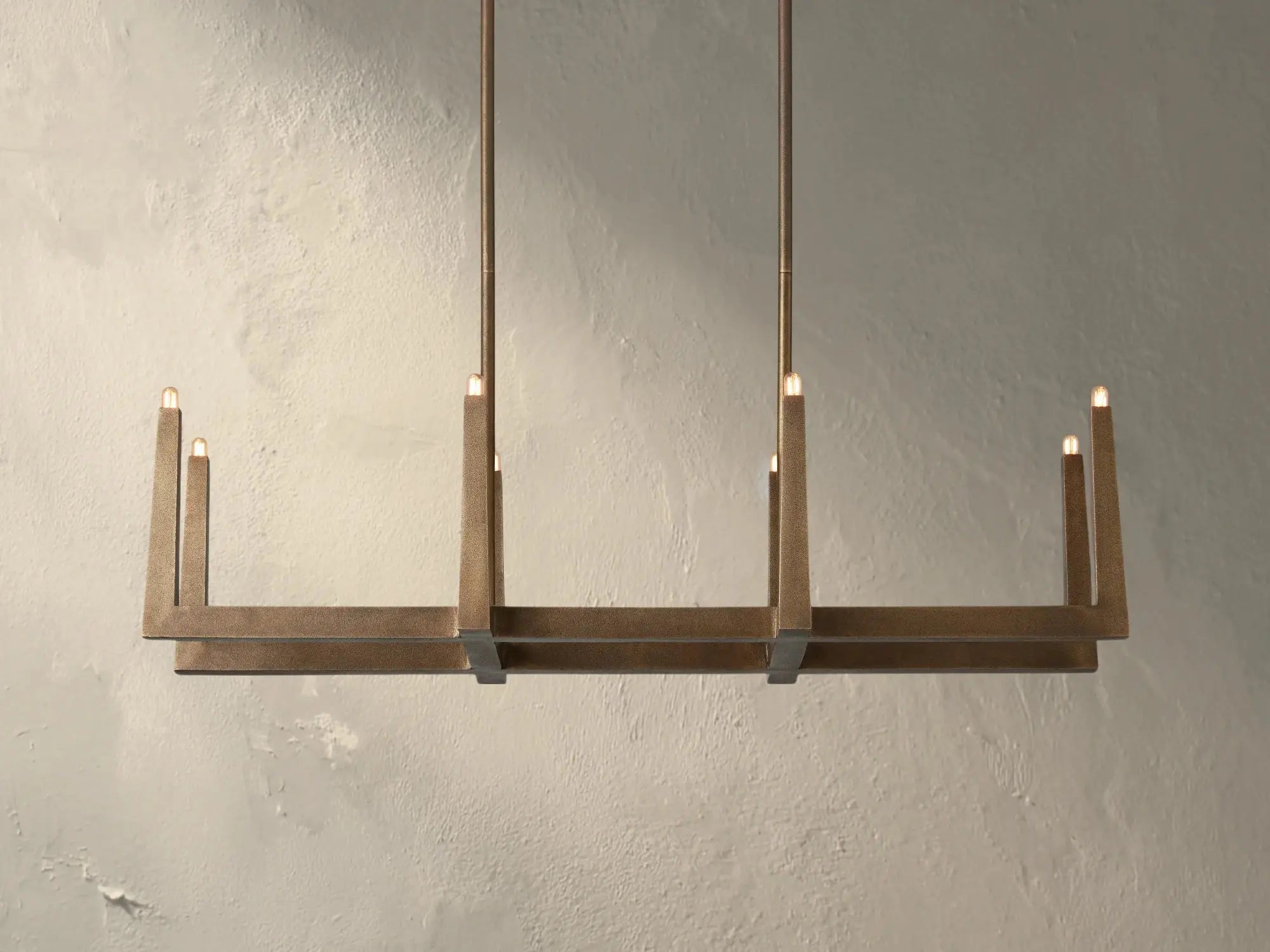 Voorn Linear Chandelier ZELNO LIGHTING