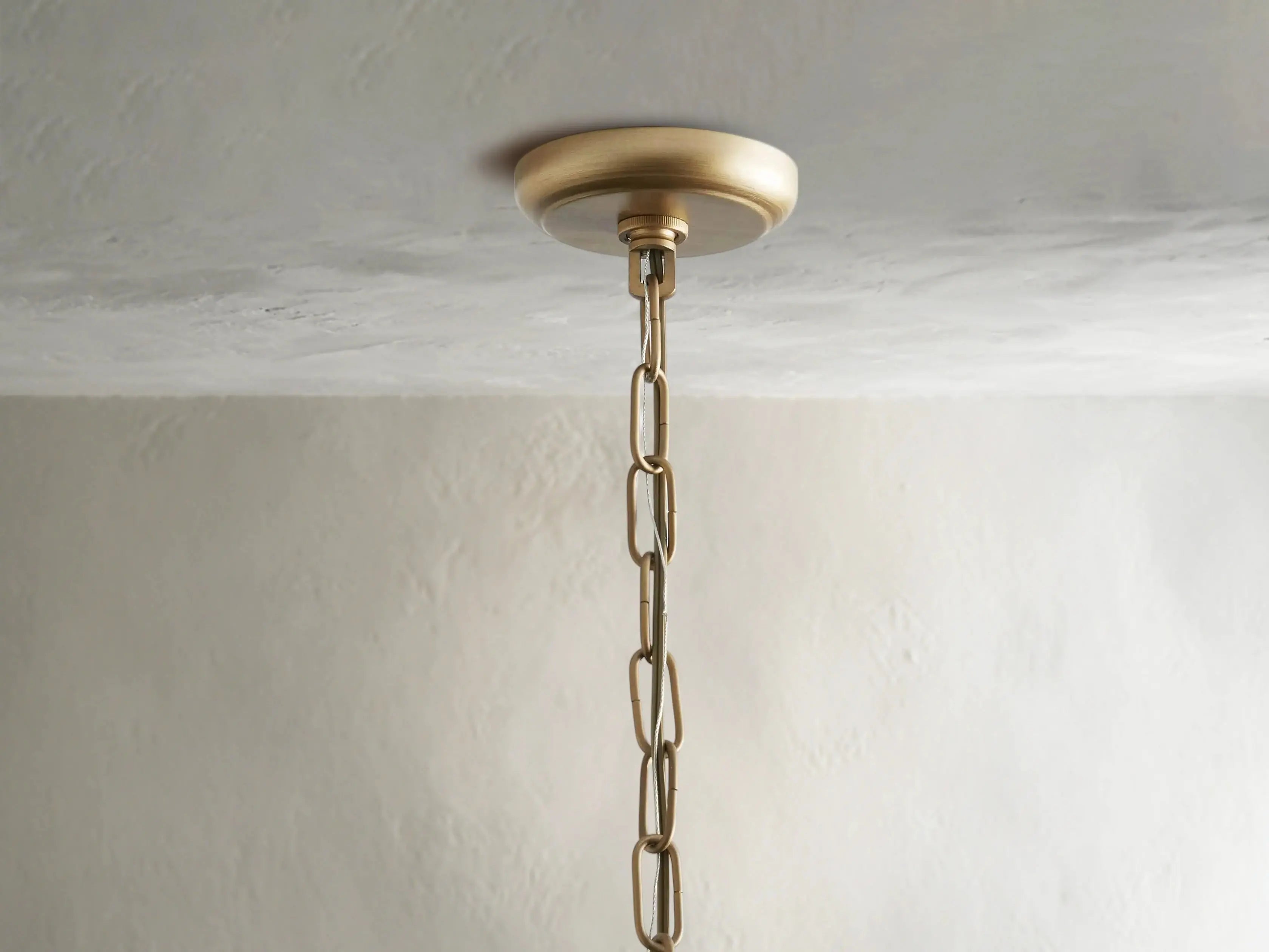 Molyland Chandelier ZELNO LIGHTING
