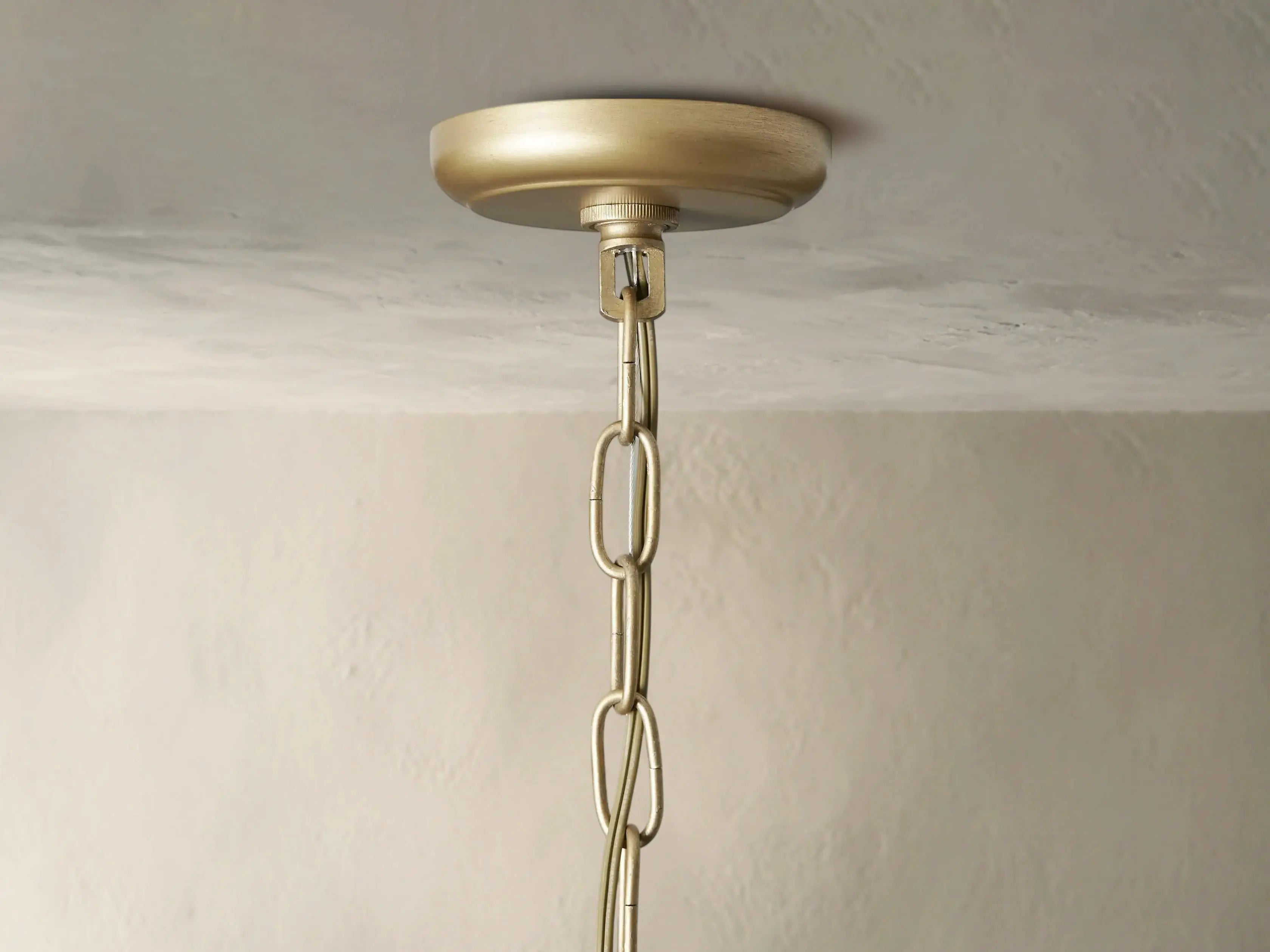 Molyland Chandelier ZELNO LIGHTING