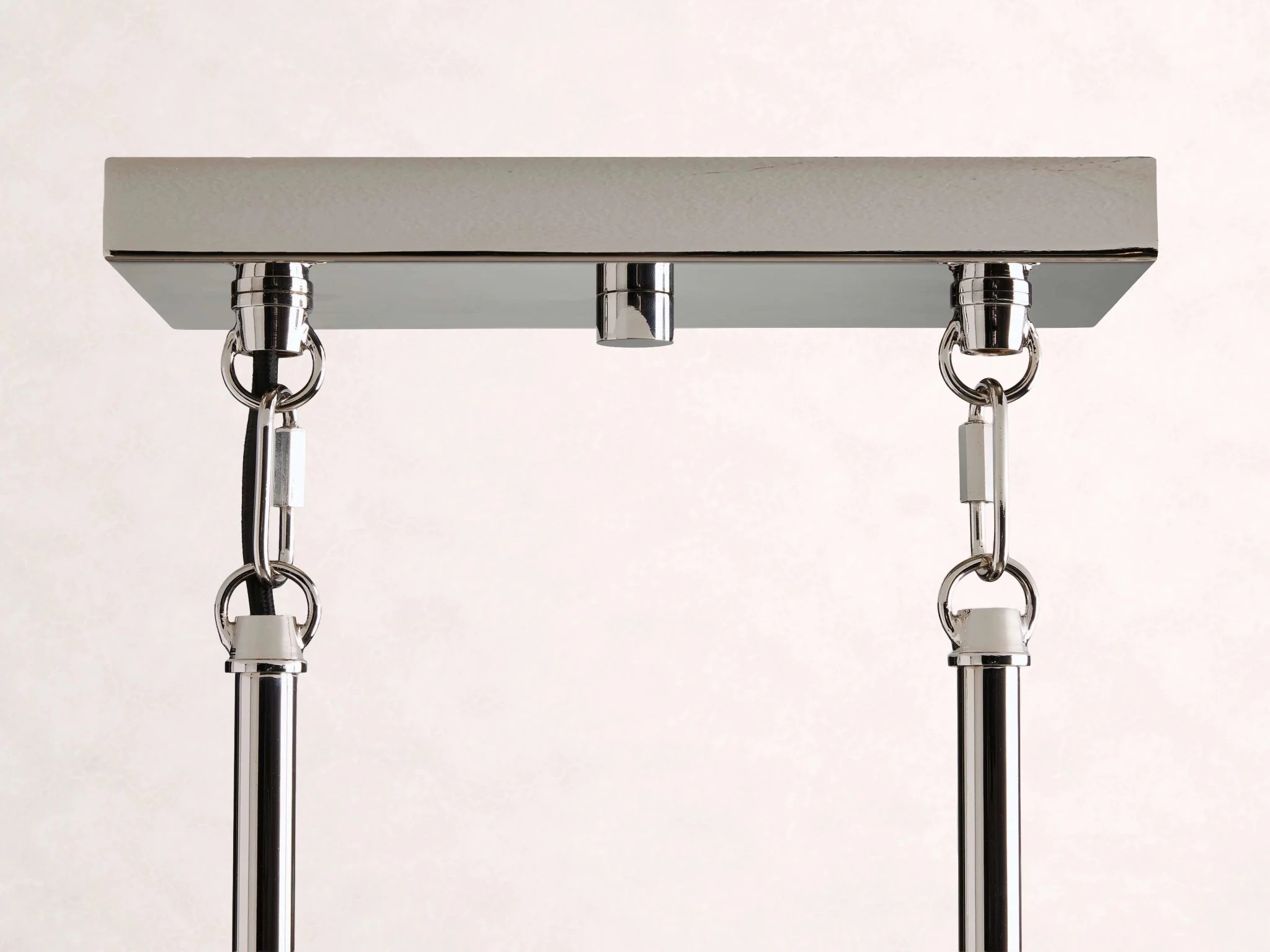 Andreas Linear Chandelier - Zelno Lighting