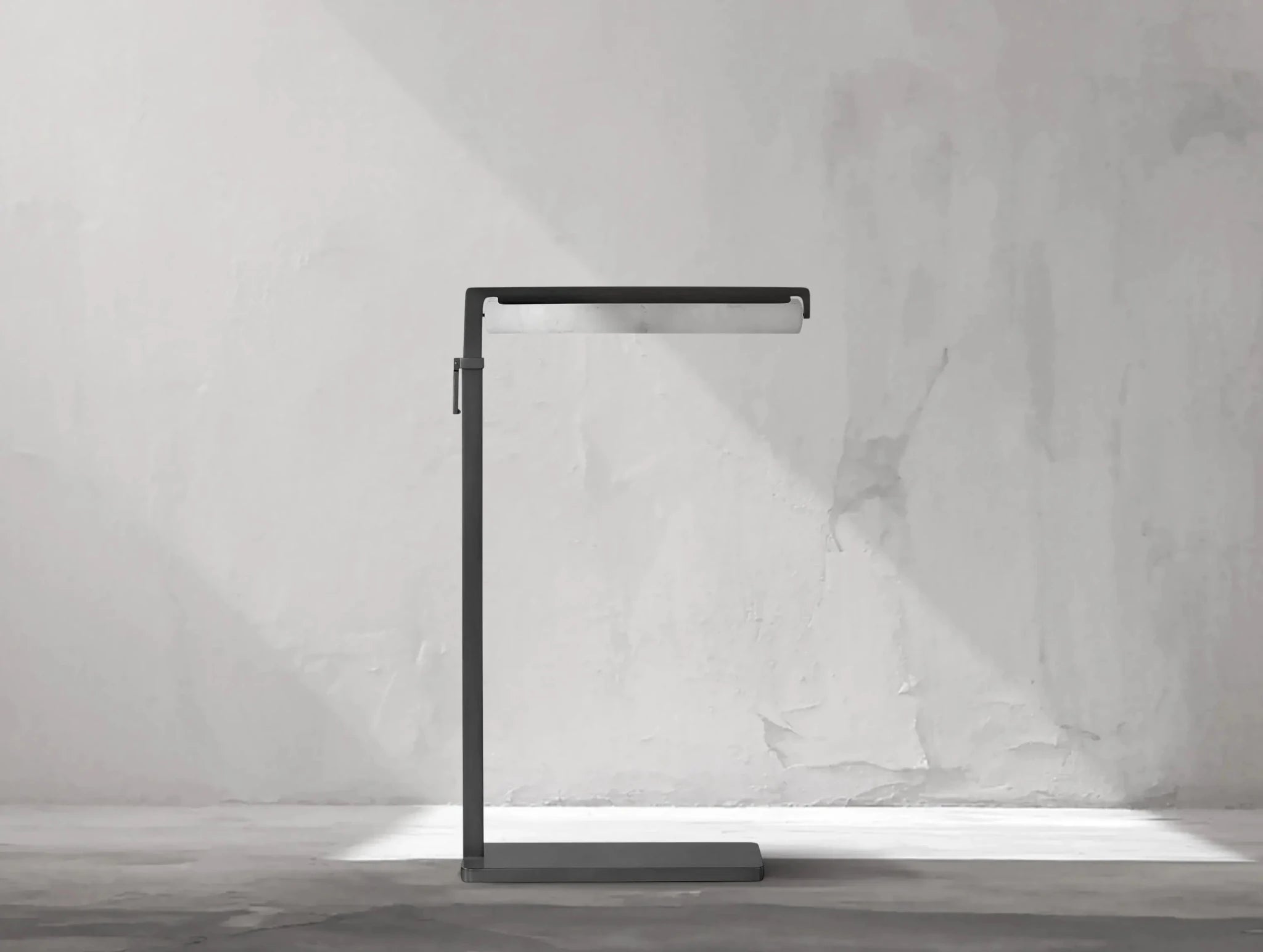 Audubam Alabaster Task Floor Lamp - Zelno Lighting