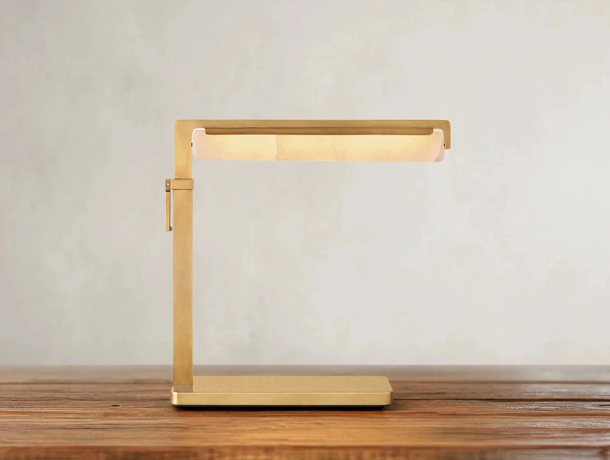 Audubam Alabaster Task Table Lamp - Zelno Lighting