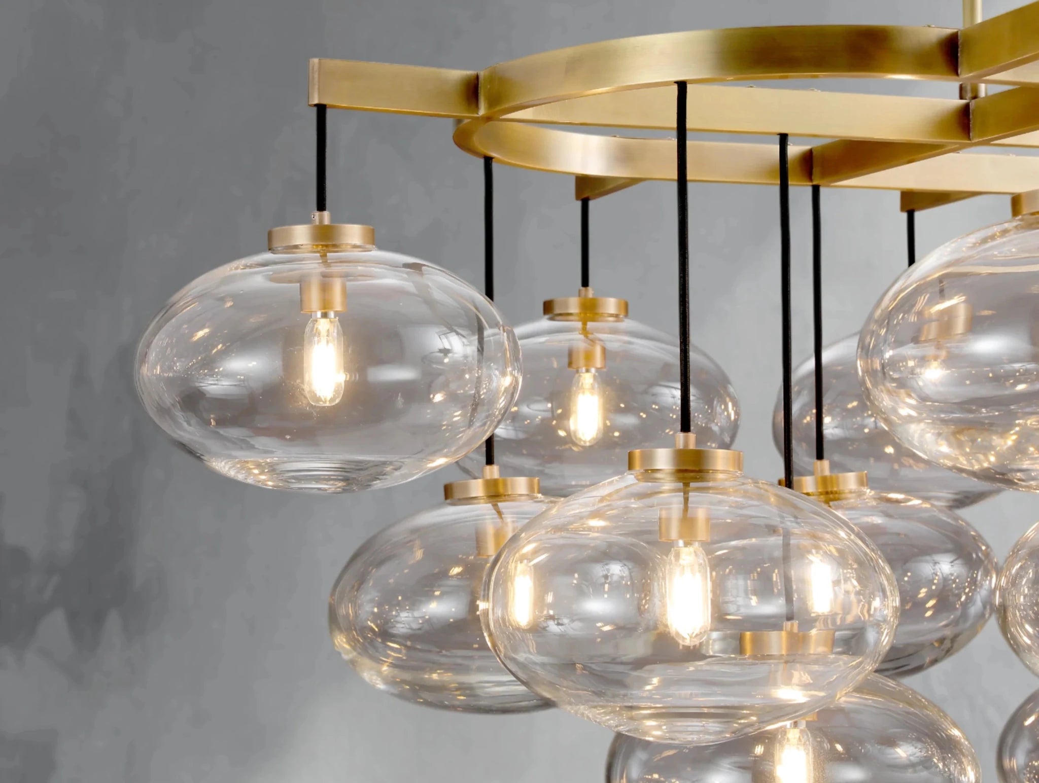Cebret Glass Linear Chandelier - Zelnolighting