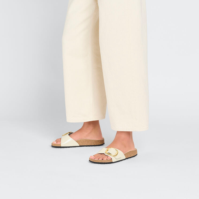 Madrid Big Buckle : High Shine Ecru
