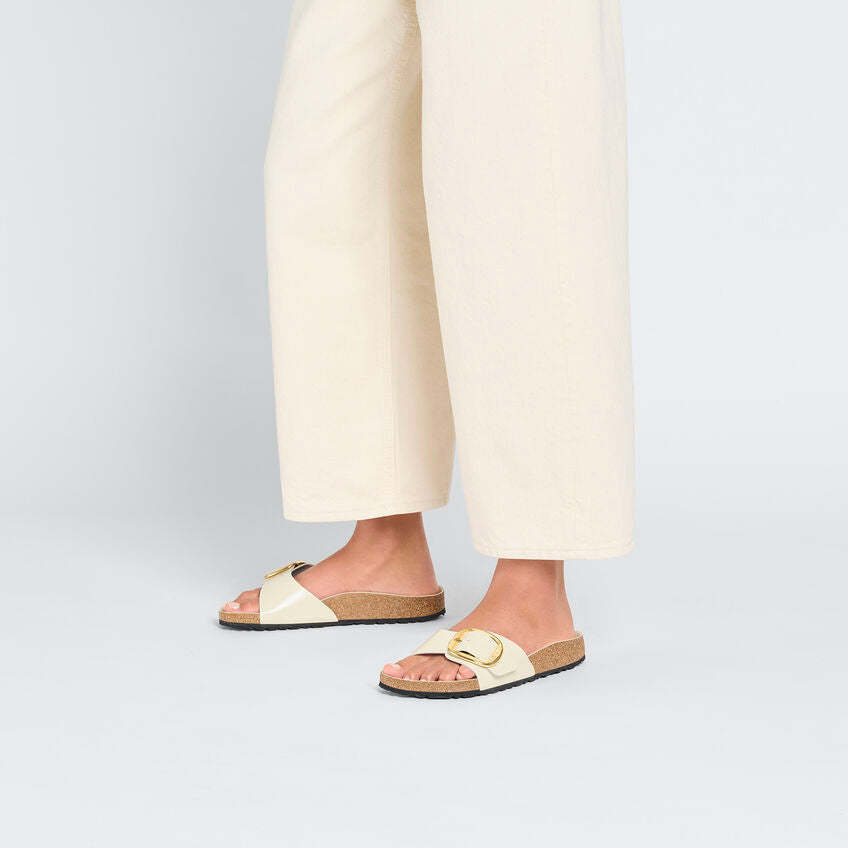 Madrid Big Buckle : High Shine Ecru