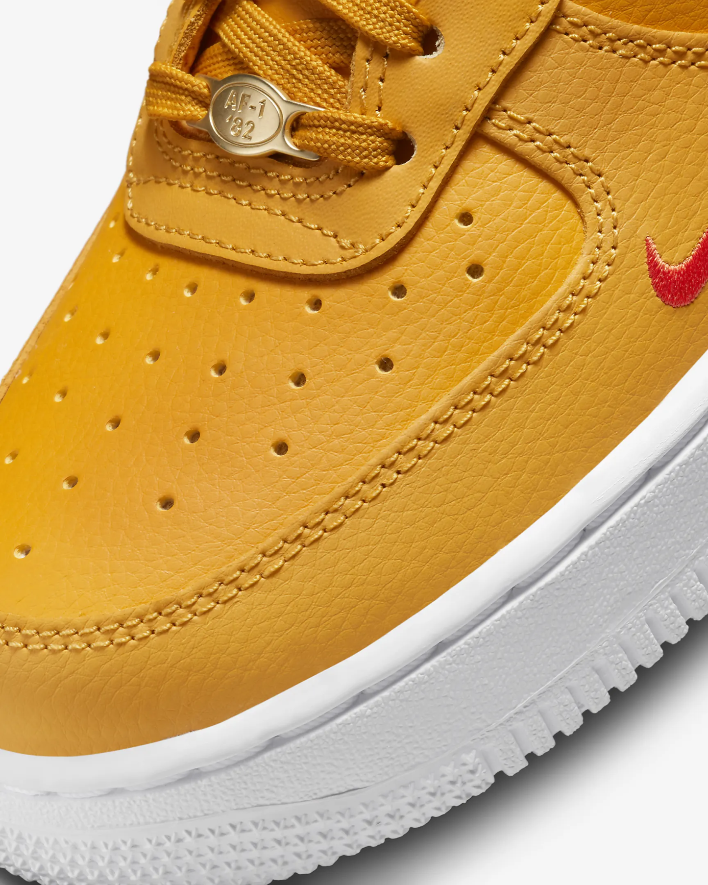 Women's Air Force 1
