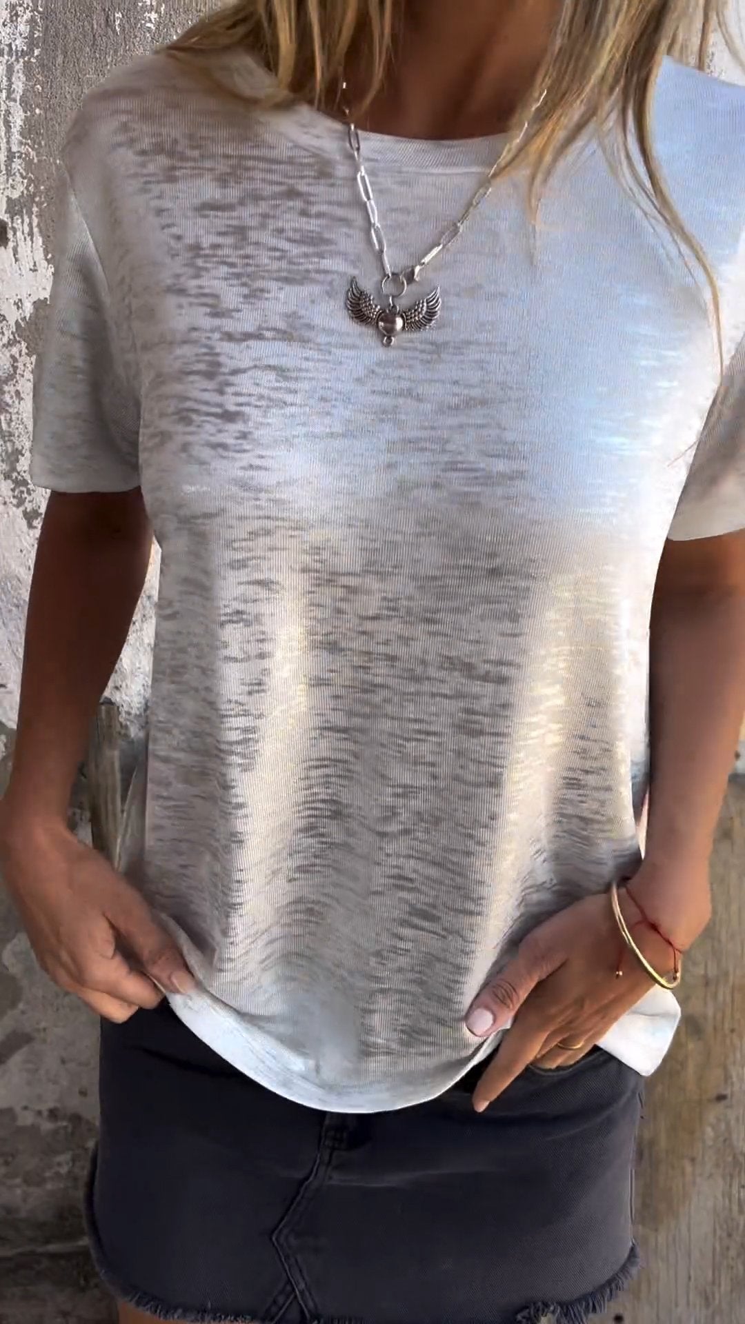 Hot Stamping Round Neck Short-sleeved T-shirt-Comfort & Reliable