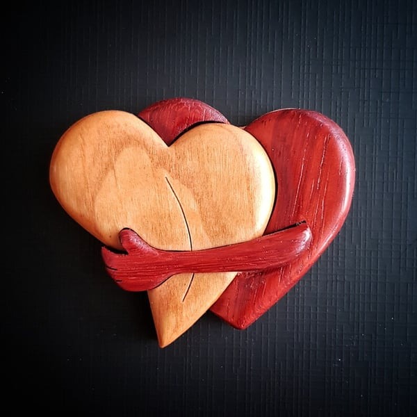 😍A Hug From My Heart For You✨Handmade Wood Carvings