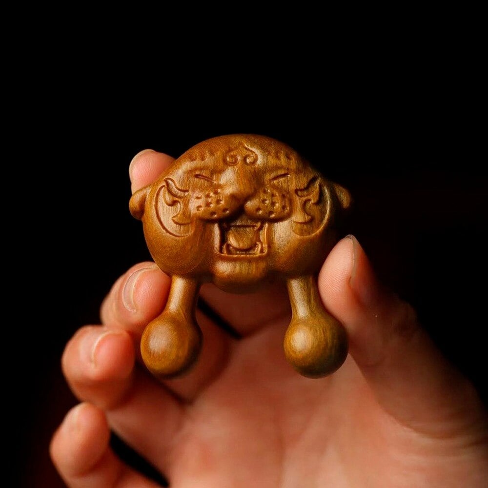 🔥Last Day Promotion 50% OFF🔥 - Sandalwood Natural Facial Massager