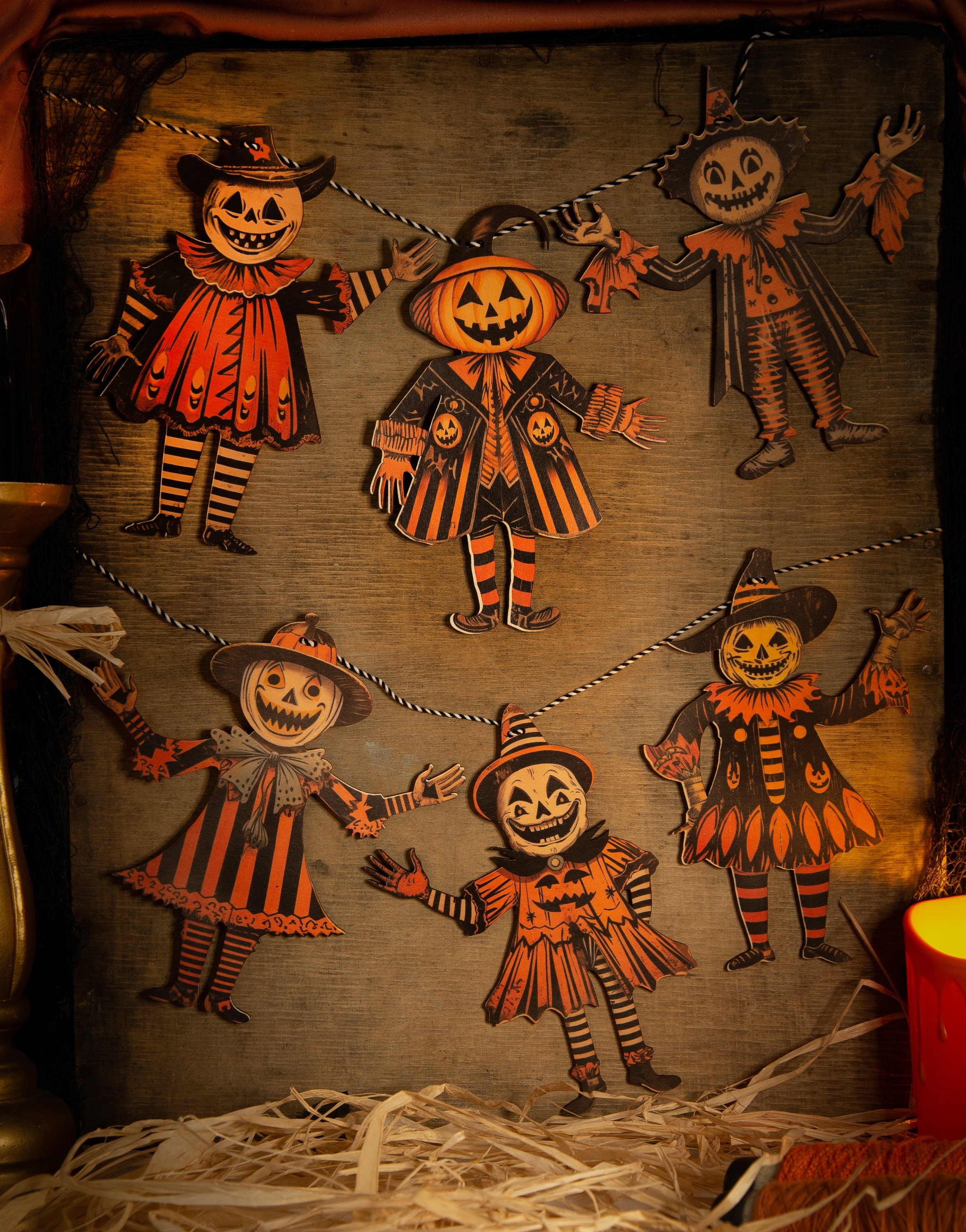 Halloween Vintage bunting wooden