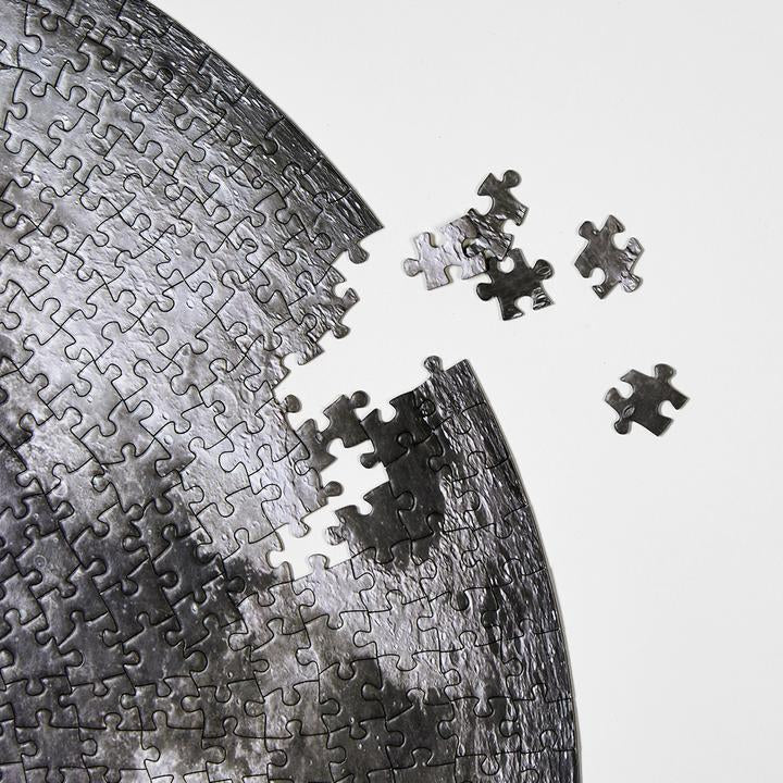 Moon Circle Puzzle