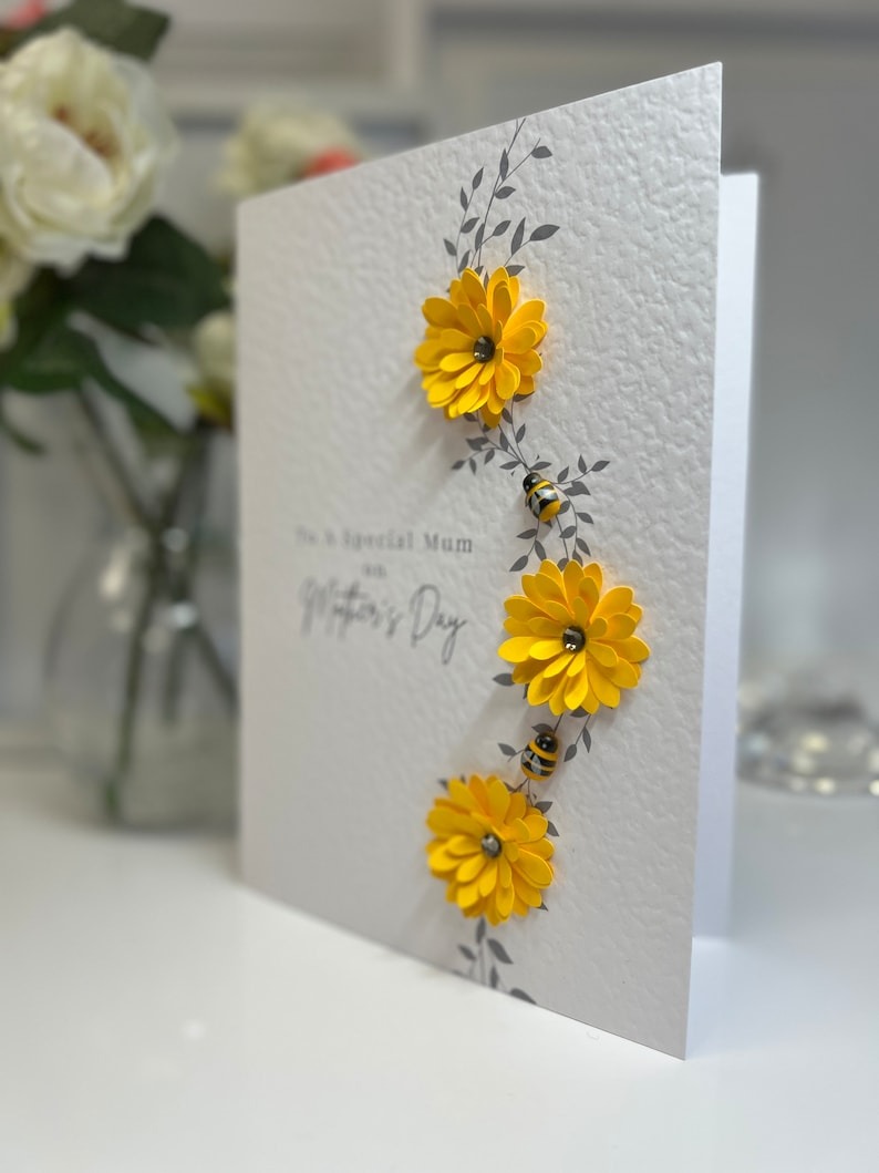 😍3D Sunflower & Wooden Bee Handmade Mother's Day Card💘