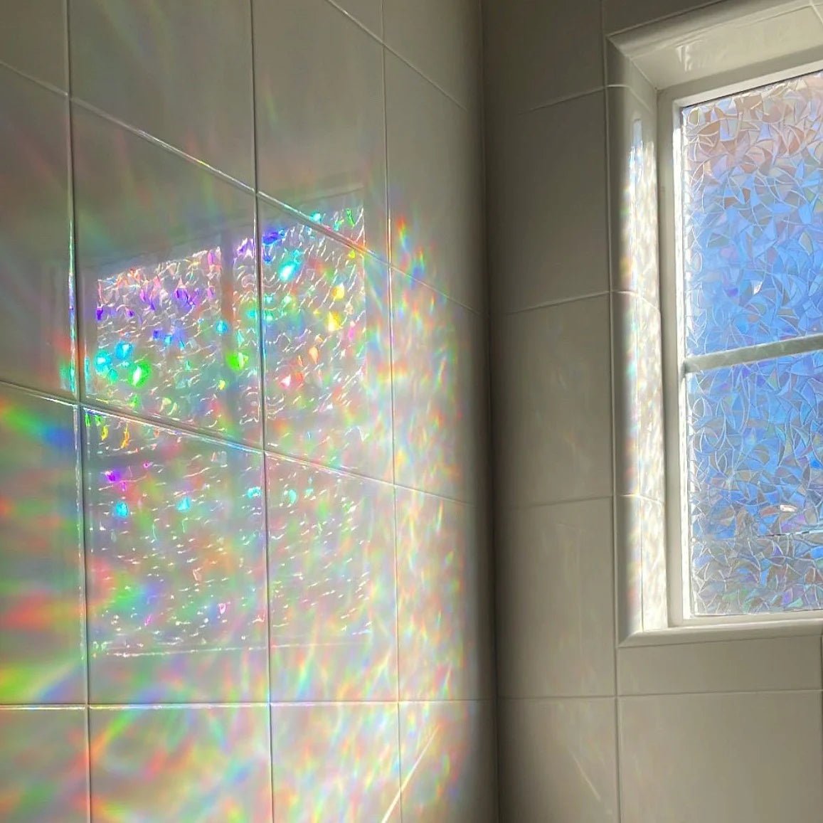 3D seven-color stereoscopic non-adhesive electrostatic ray prism film
