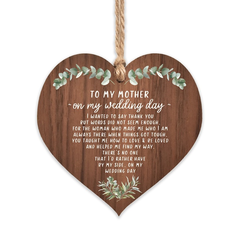 ❤️‍🔥Cherish the Moment:  Hanging Wooden Heart - Perfect Mother of the Bride and Groom Gift!"🎁