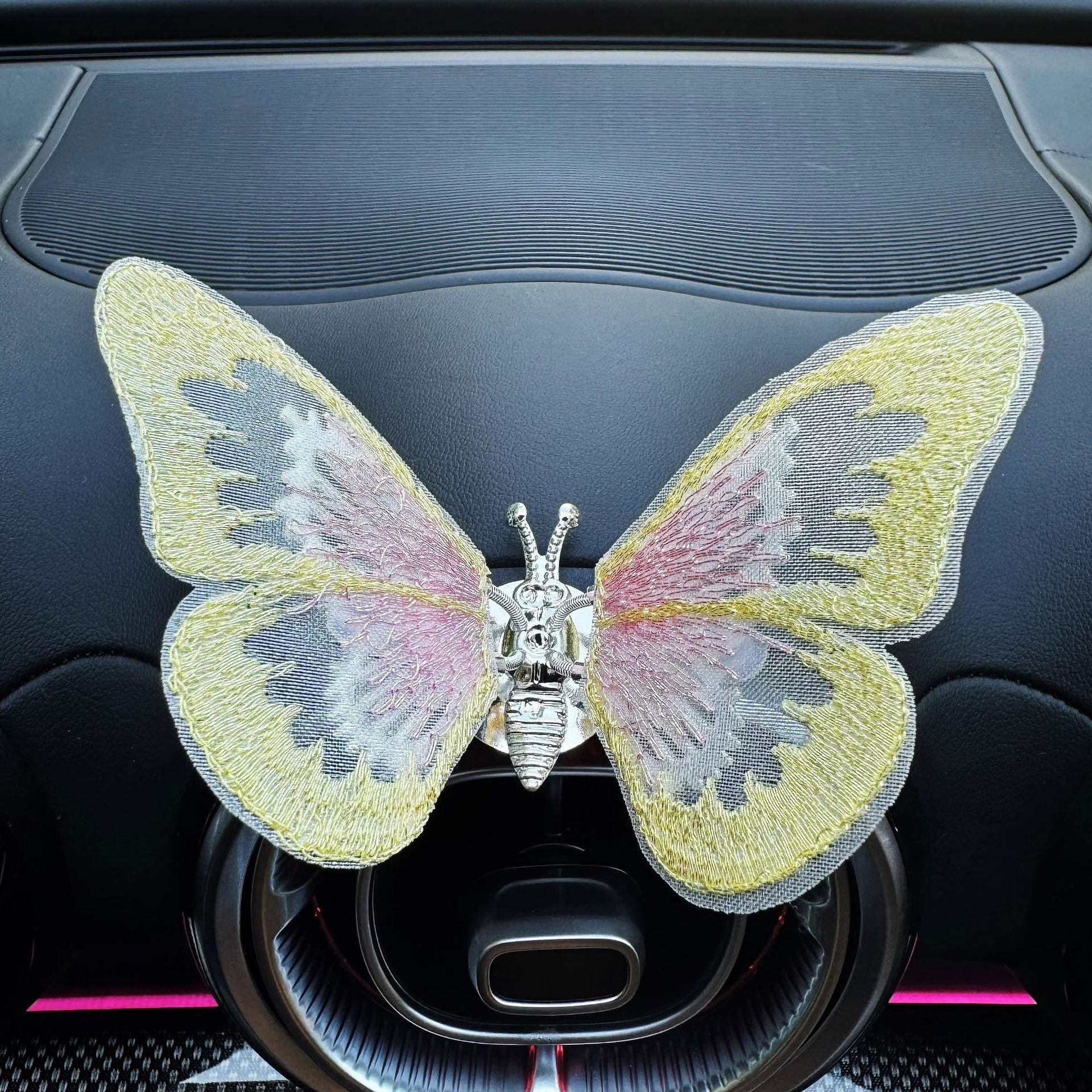 🎁Mother's Day Gift🦋Embroidery Fragrance Butterfly Decoration🎁