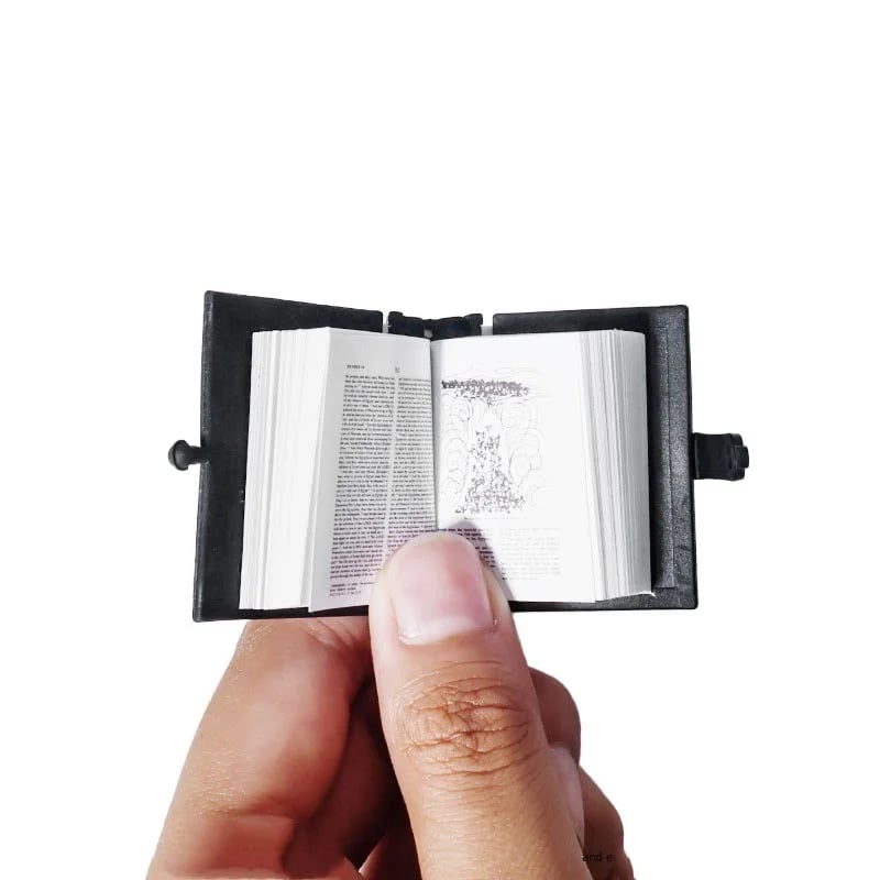🔥Last Day Promotion 50% OFF🔥 -  🙏1:12 Mini Bible Cross Keychain