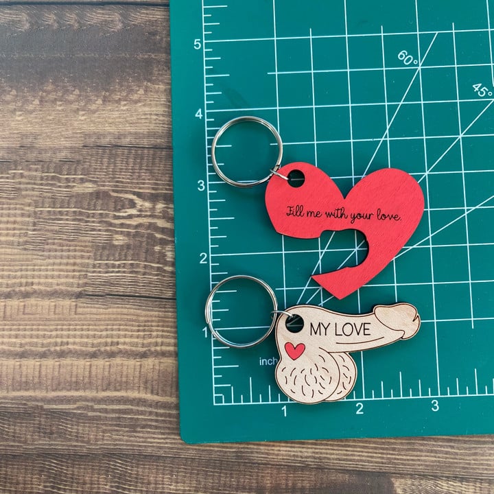 😂Spoof Gift-Keychain Pendant🎁