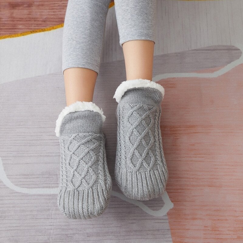 Indoor Non-slip Thermal Socks✅ Bye to Numbness, Pain and Swelling ✅ Foot issues and sensitive feet ✅ Help increase blood flow and circulation.