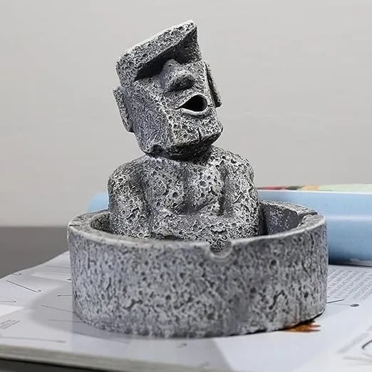 LAST DAY 50% OFF🔥Funny Easter Island Ashtray🚬
