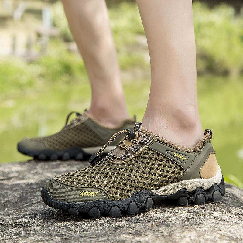 Men's outdoor cutout mesh shoes