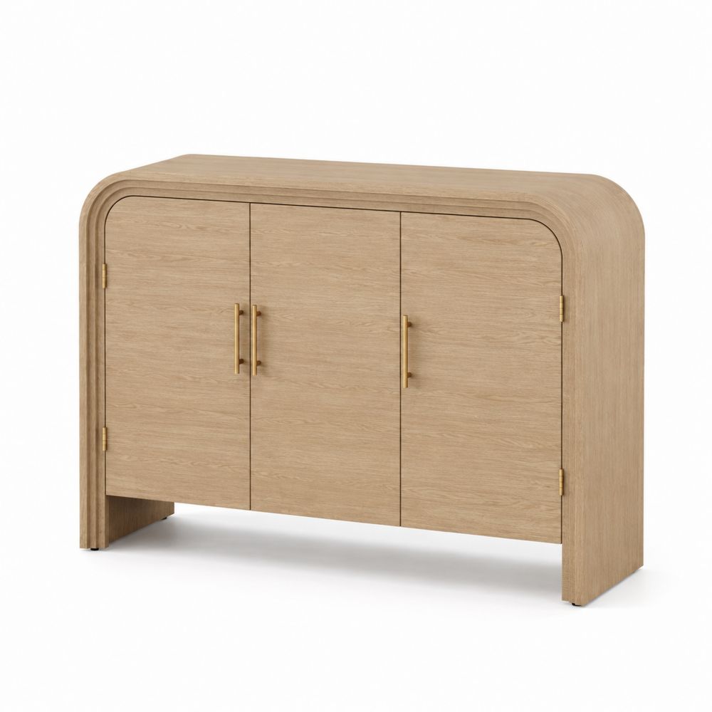 Aparador de Madera de Roble con Manijas de Metal Dorado